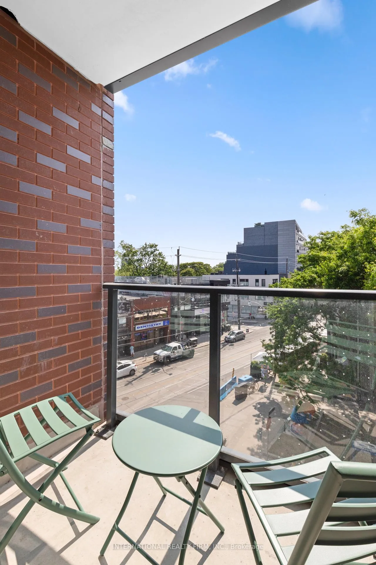 Photo 9 of Unit 409, 5 Lakeview Avenue, Toronto, Trinity-Bellwoods — HOMEH