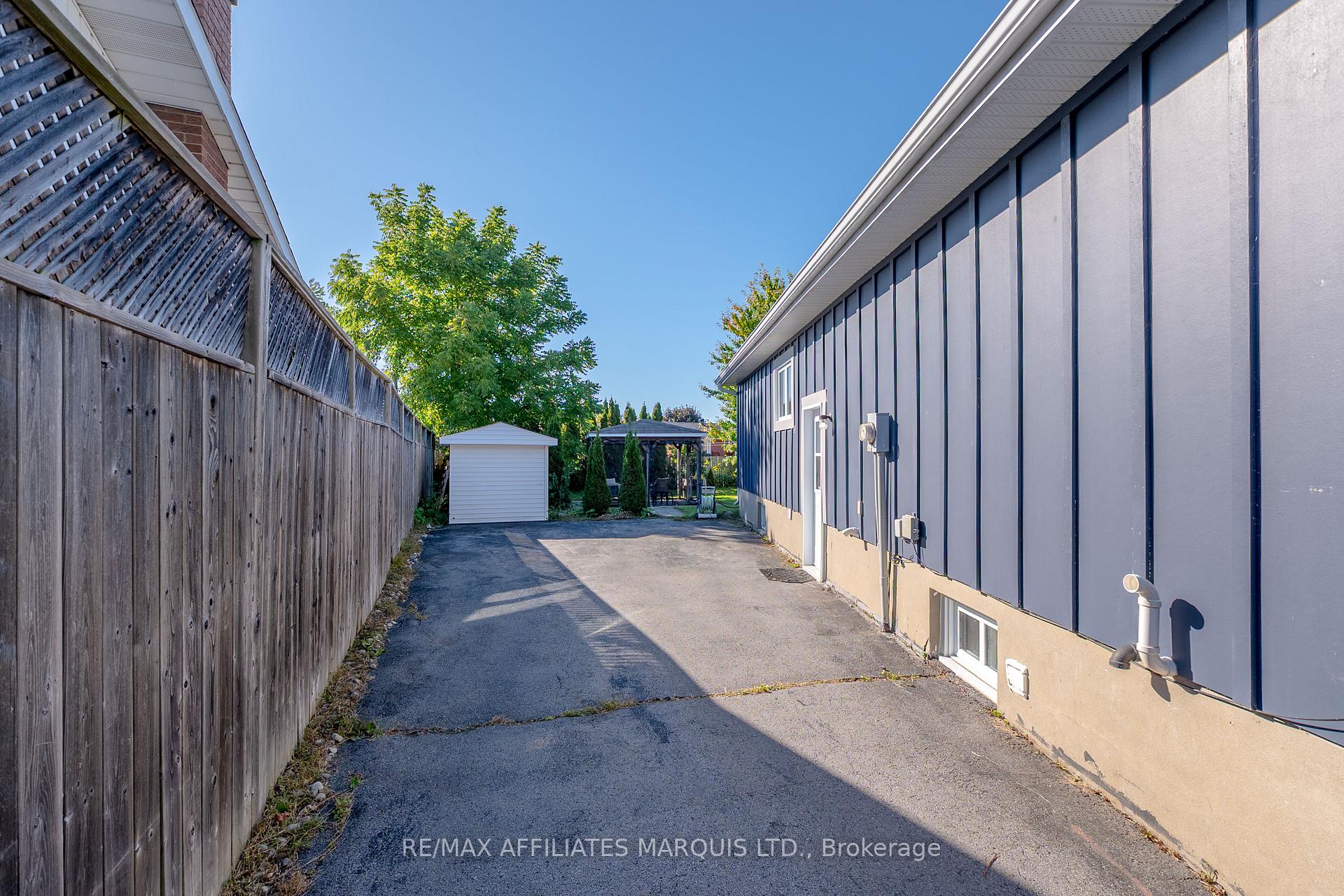 Photo 34 of 67 Kingslea Crescent, Cornwall — HOMEH