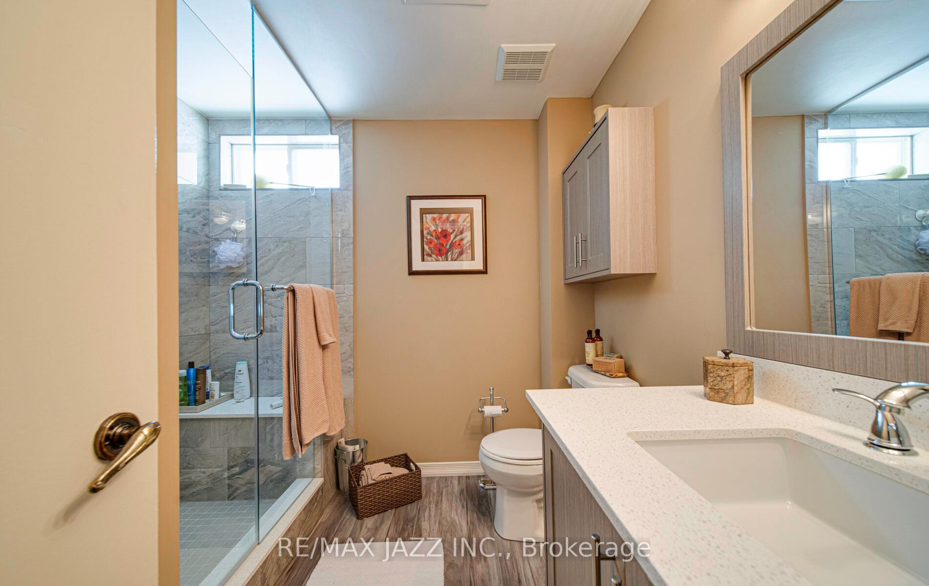 Photo 17 of 704 Pickering Beach Road, Ajax, South East — HOMEH
