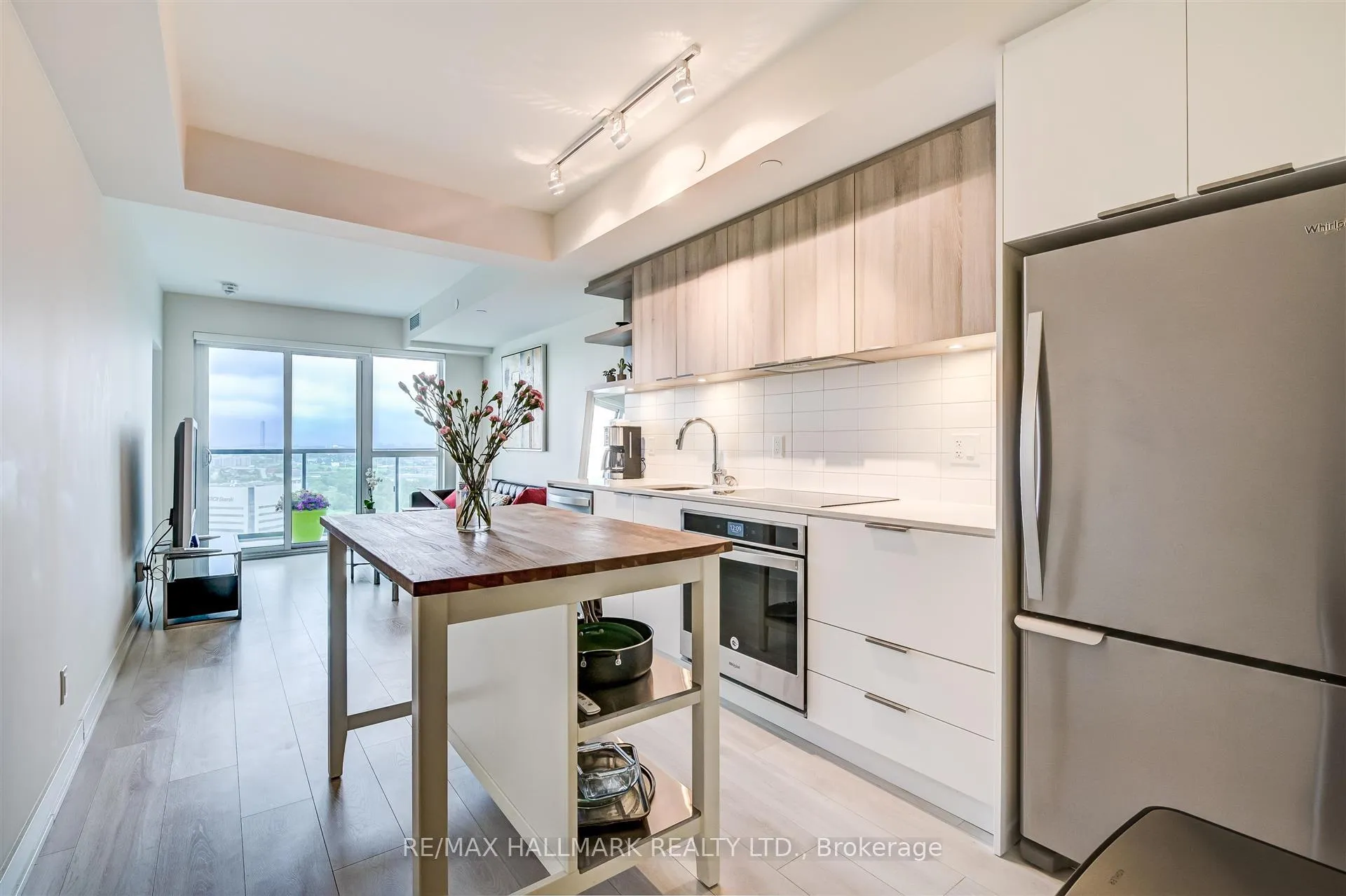 Photo 9 of Unit N2805, 6 Sonic Way, Toronto, Flemingdon Park — HOMEH