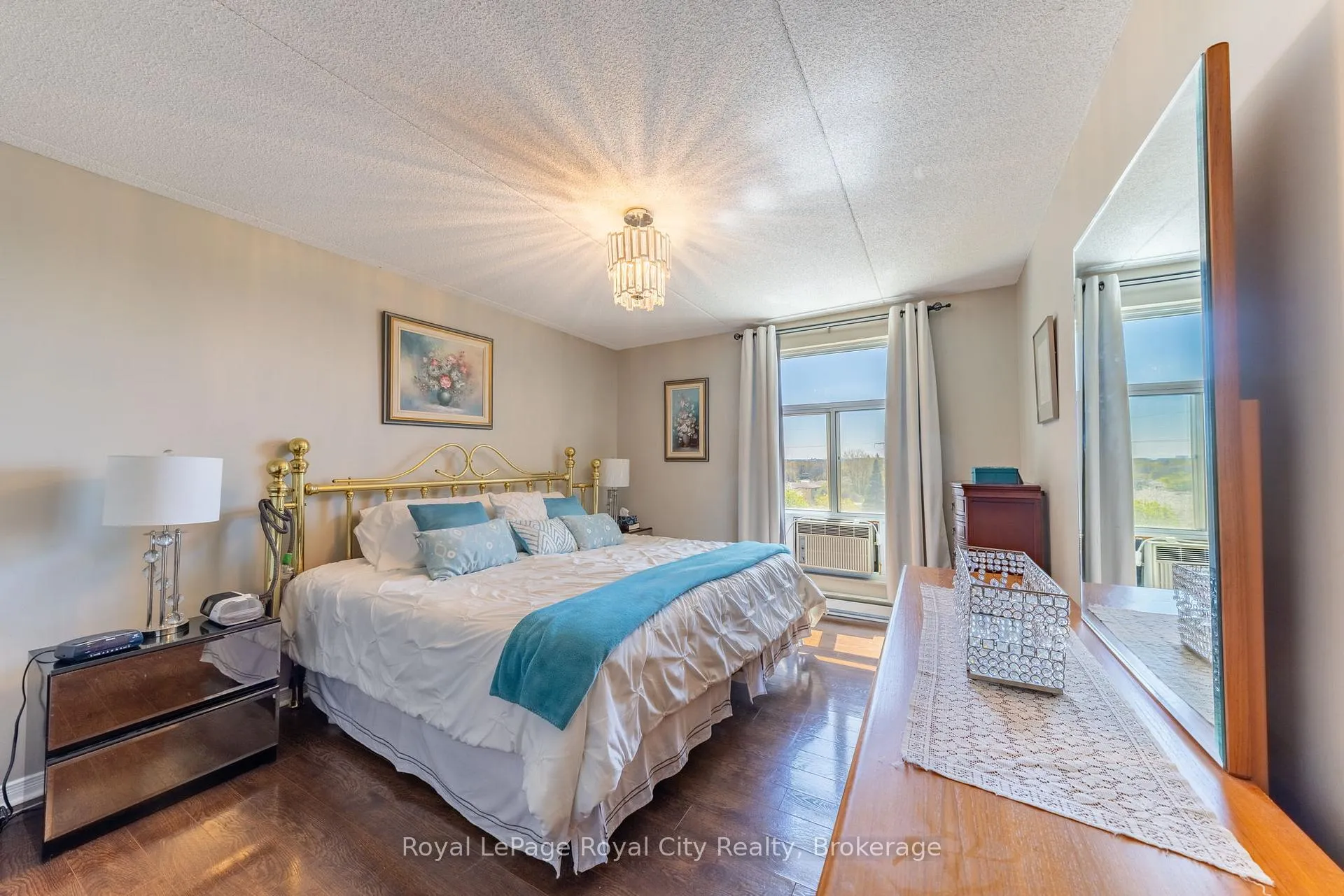 Photo 13 of Unit 601, 8 Christopher Court, Guelph, Kortright West — HOMEH