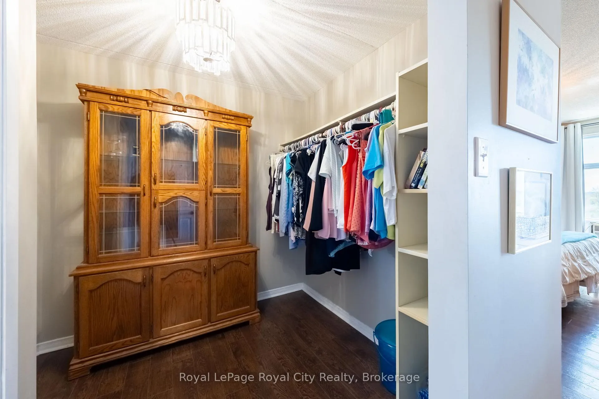 Photo 15 of Unit 601, 8 Christopher Court, Guelph, Kortright West — HOMEH