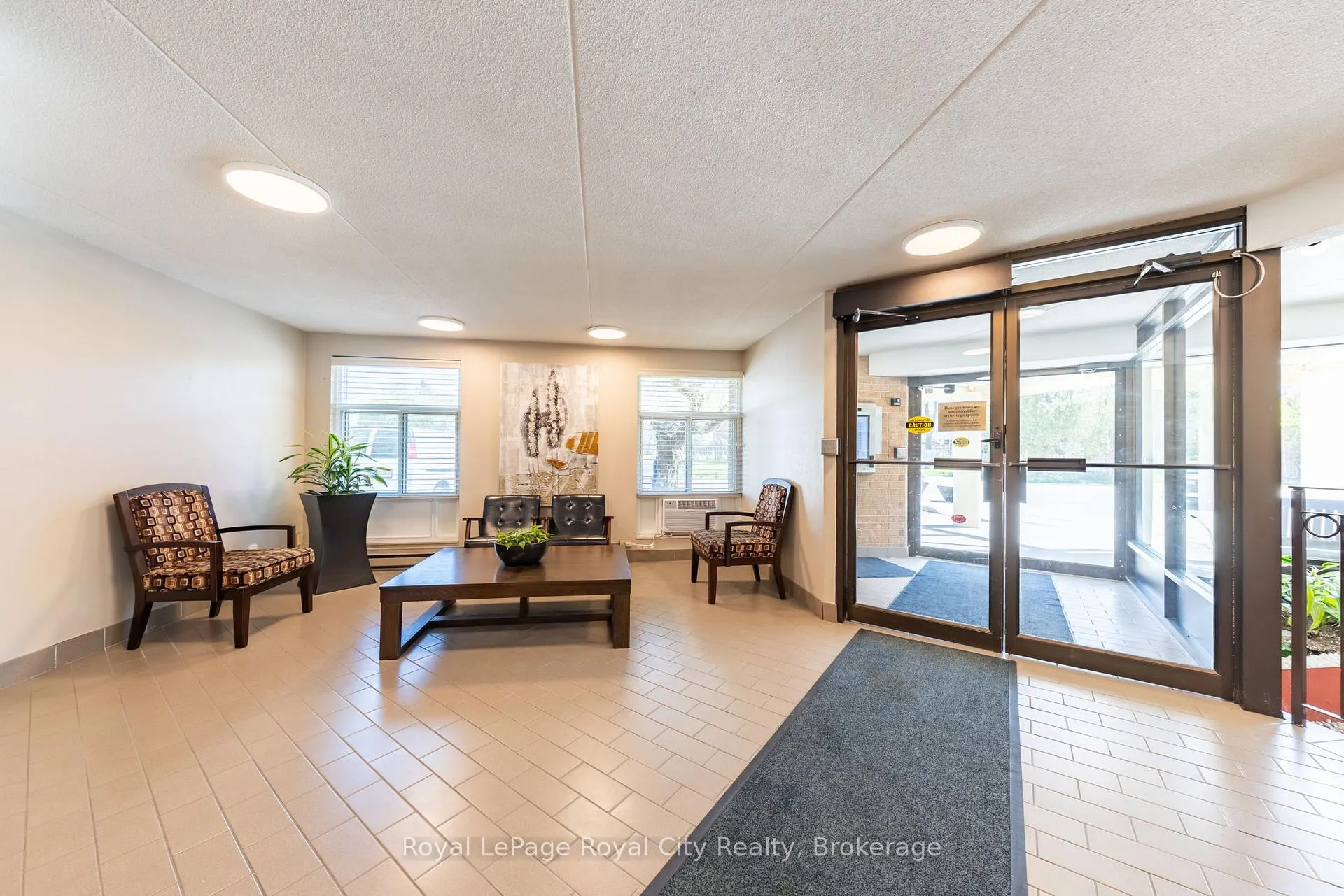 Photo 31 of Unit 601, 8 Christopher Court, Guelph, Kortright West — HOMEH