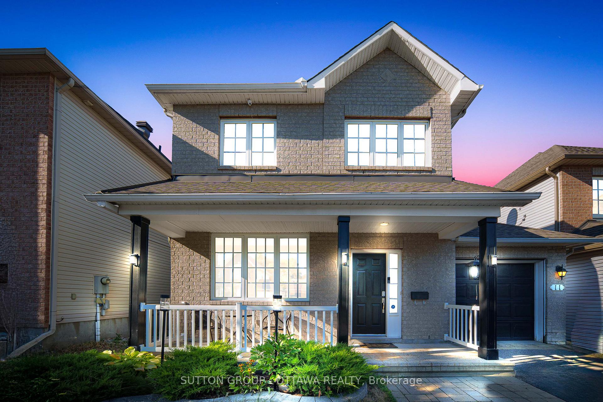 Photo 2 of 11 Baypointe Crescent, Ottawa, Barrhaven East — HOMEH