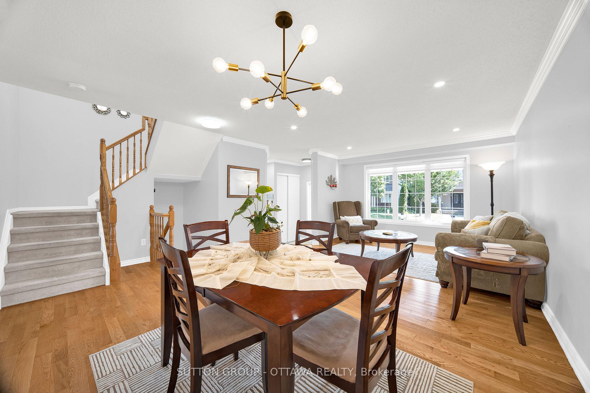 Photo 10 of 11 Baypointe Crescent, Ottawa, Barrhaven East — HOMEH