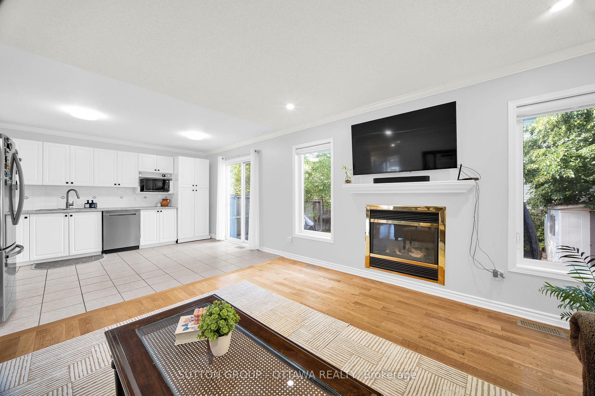 Photo 14 of 11 Baypointe Crescent, Ottawa, Barrhaven East — HOMEH