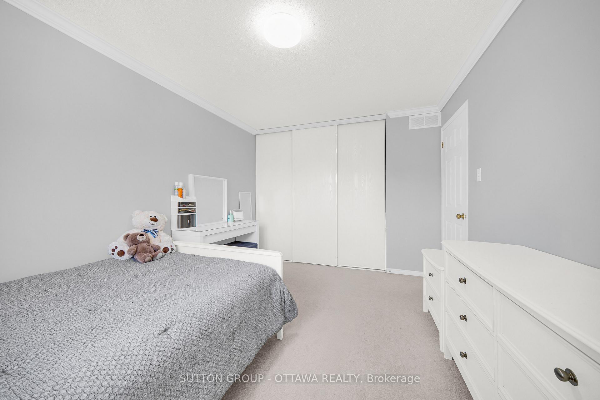 Photo 29 of 11 Baypointe Crescent, Ottawa, Barrhaven East — HOMEH
