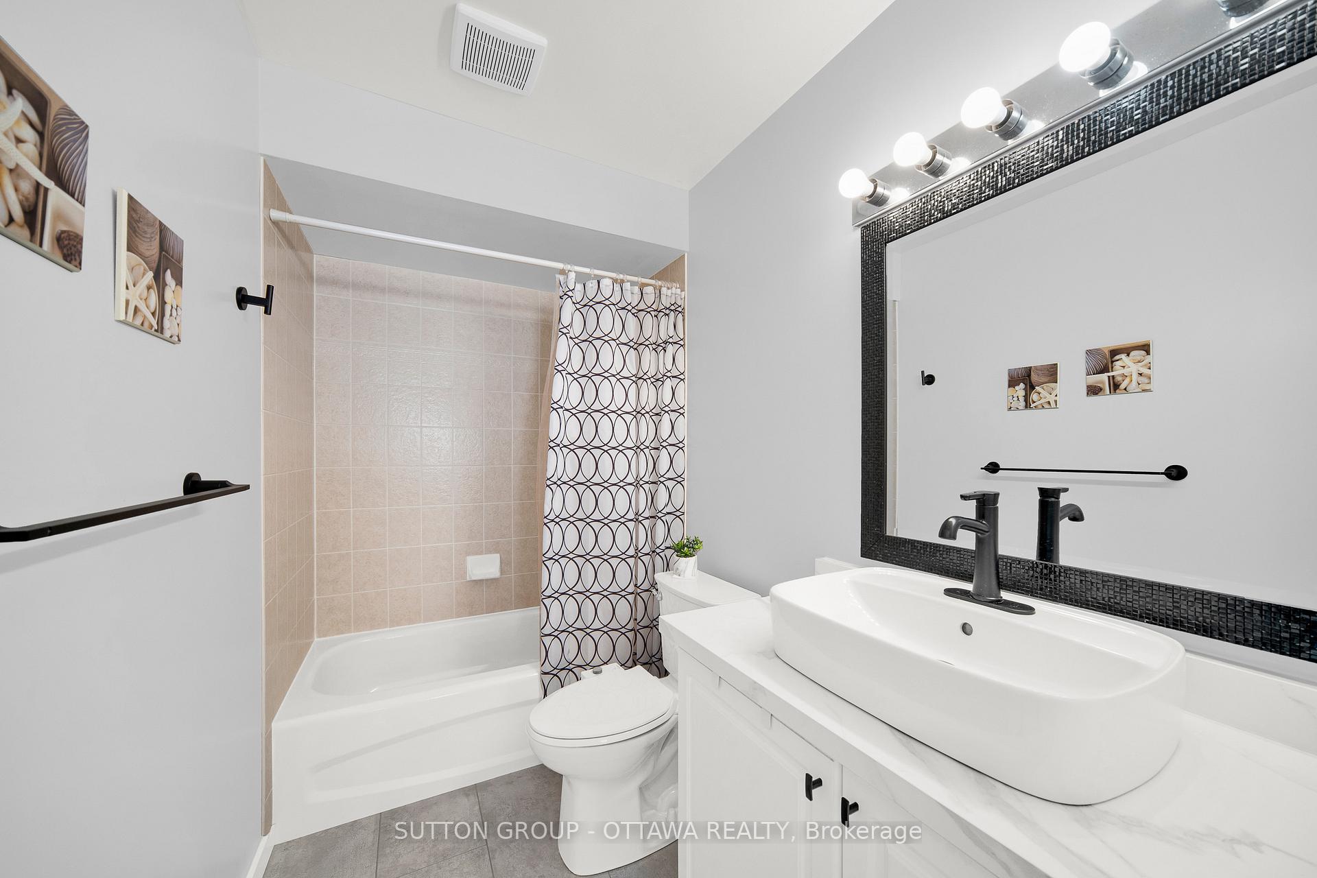 Photo 30 of 11 Baypointe Crescent, Ottawa, Barrhaven East — HOMEH
