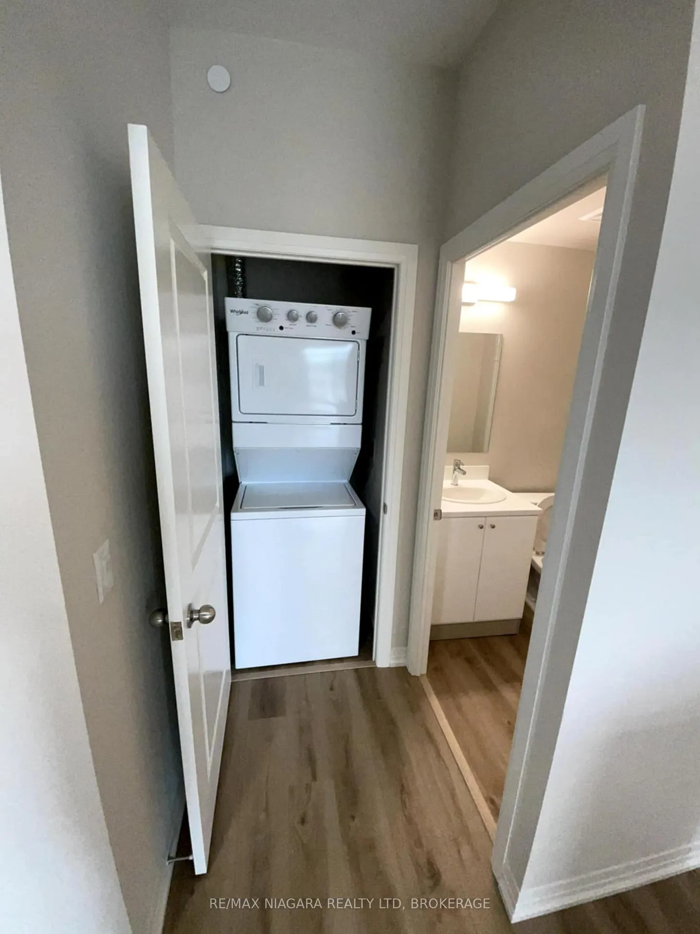 Photo 10 of Unit LP21, 50 Herrick Avenue, St. Catharines, Oakdale — HOMEH