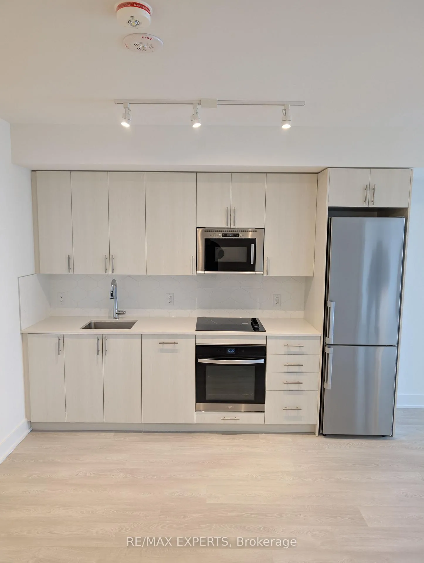 Photo 1 of Unit 2213, 2545 Simcoe Street N, Oshawa, Windfields — HOMEH