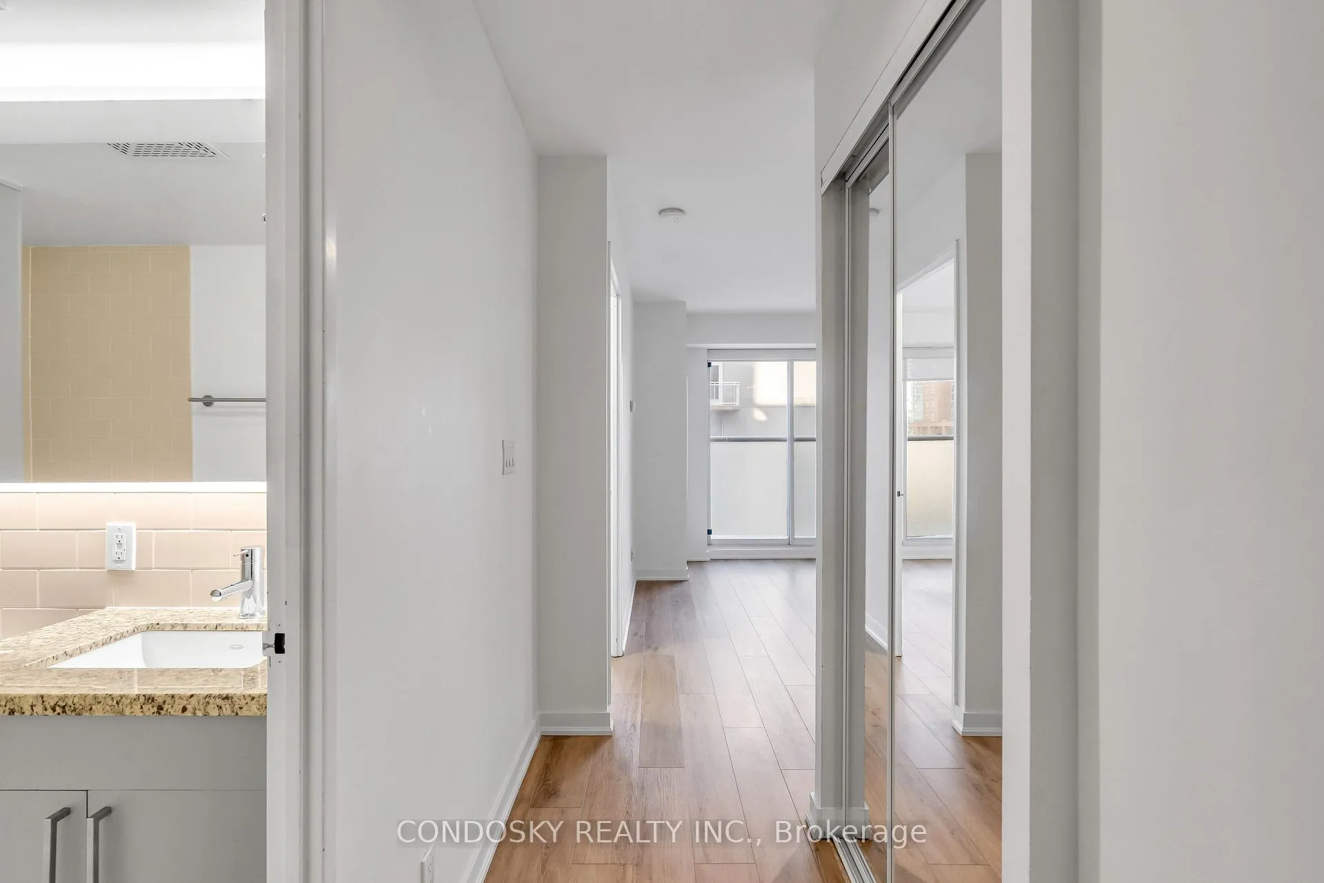 Photo 3 of Unit 508, 1005 King Street W, Toronto, Niagara — HOMEH