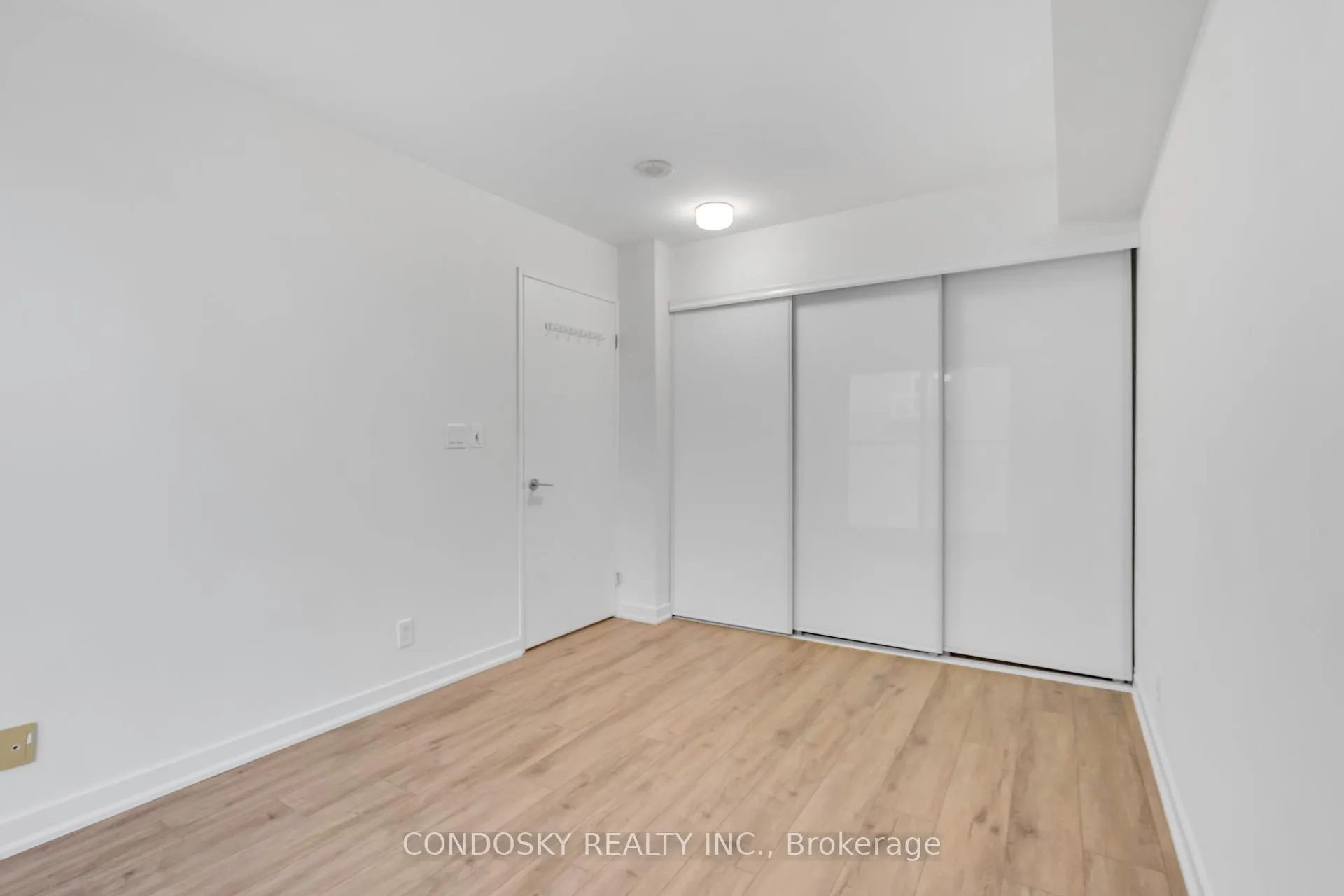 Photo 20 of Unit 508, 1005 King Street W, Toronto, Niagara — HOMEH