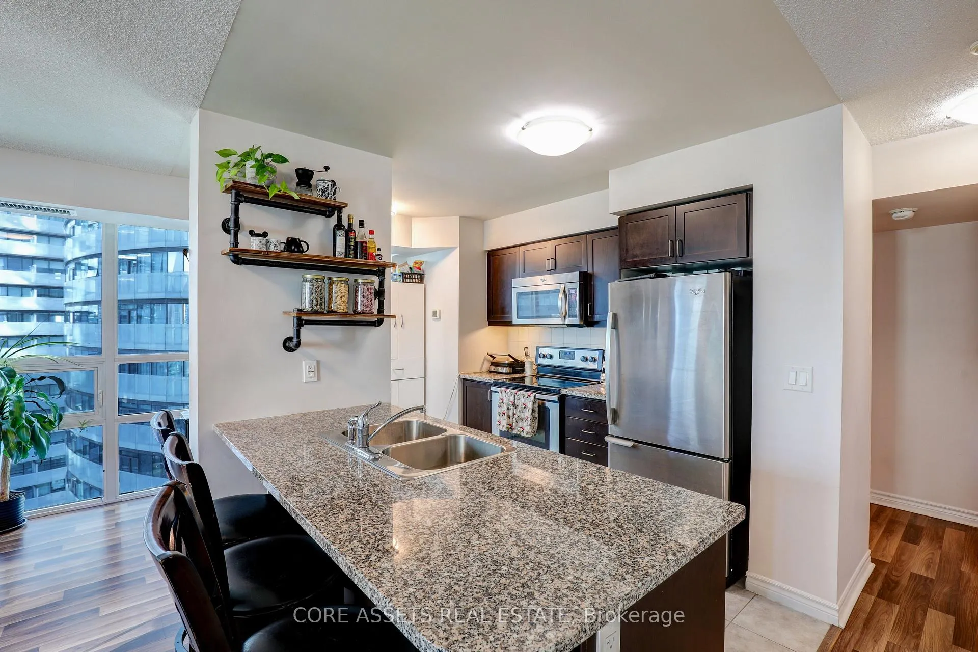 Photo 10 of Unit 2306, 19 Grand Trunk Crescent, Toronto, Waterfront Communities — HOMEH