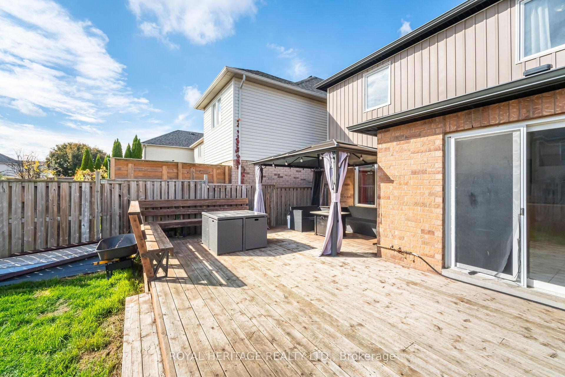 Photo 18 of 170 Madden Place, Clarington, Bowmanville — HOMEH