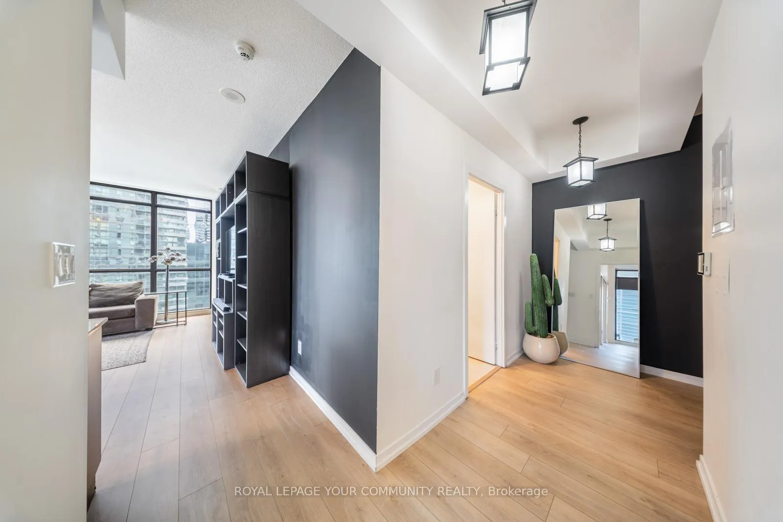 Photo 6 of Unit 3407, 55 Bremner Boulevard, Toronto, Waterfront Communities — HOMEH