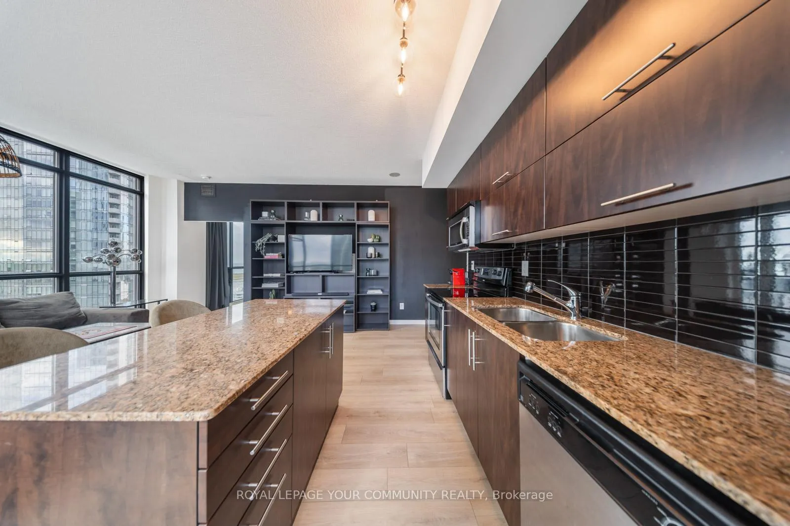 Photo 15 of Unit 3407, 55 Bremner Boulevard, Toronto, Waterfront Communities — HOMEH