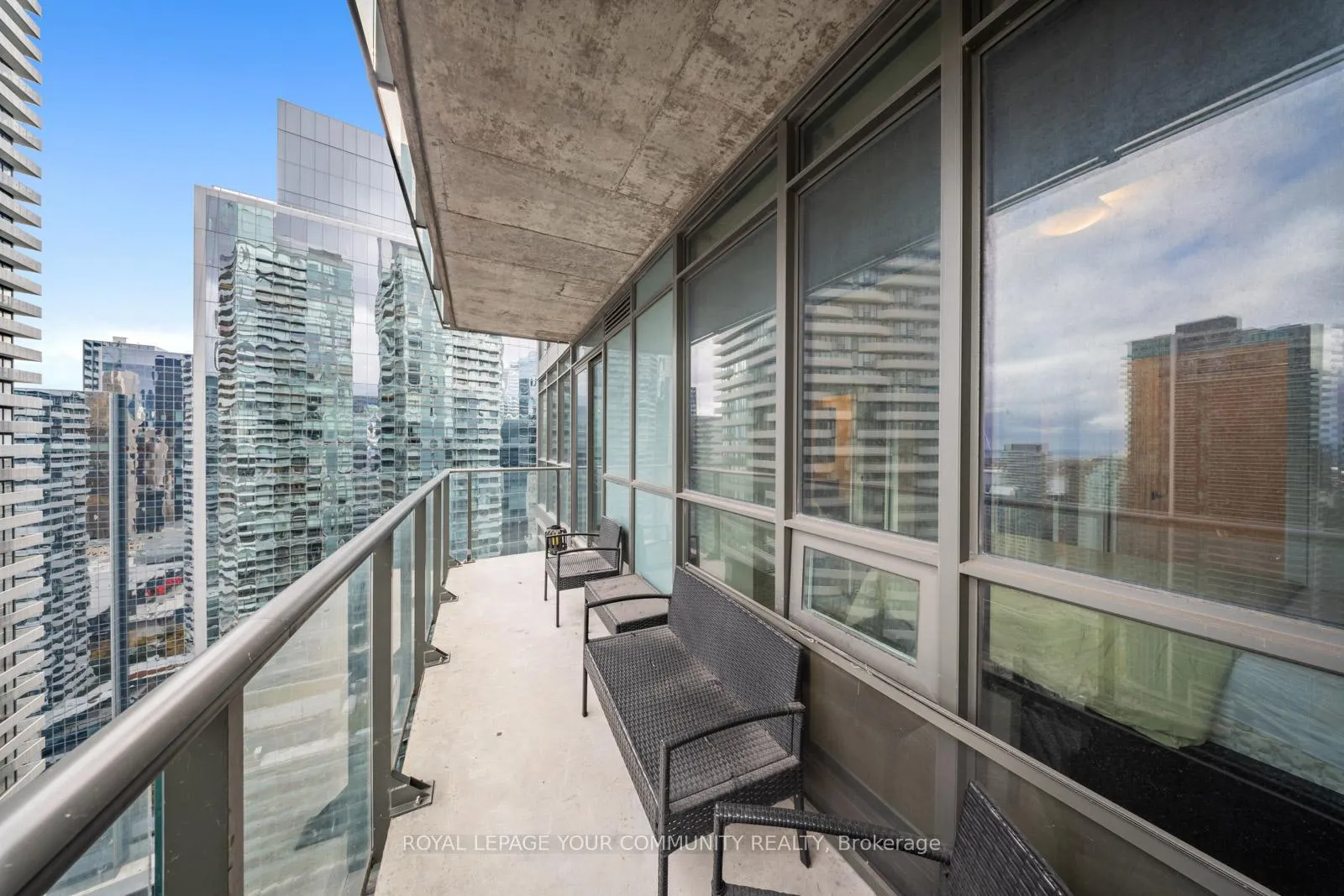 Photo 32 of Unit 3407, 55 Bremner Boulevard, Toronto, Waterfront Communities — HOMEH
