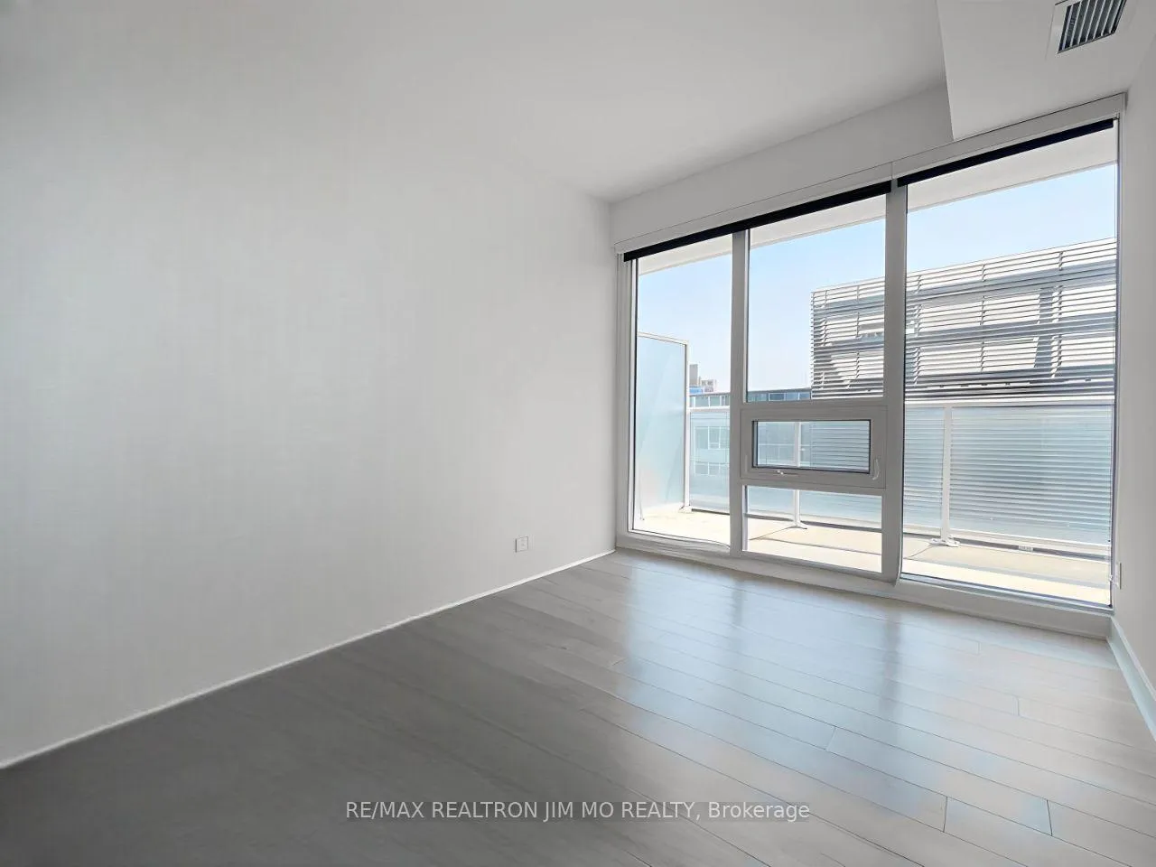Photo 11 of Unit 1201, 17 Bathurst Street, Toronto, Waterfront Communities — HOMEH