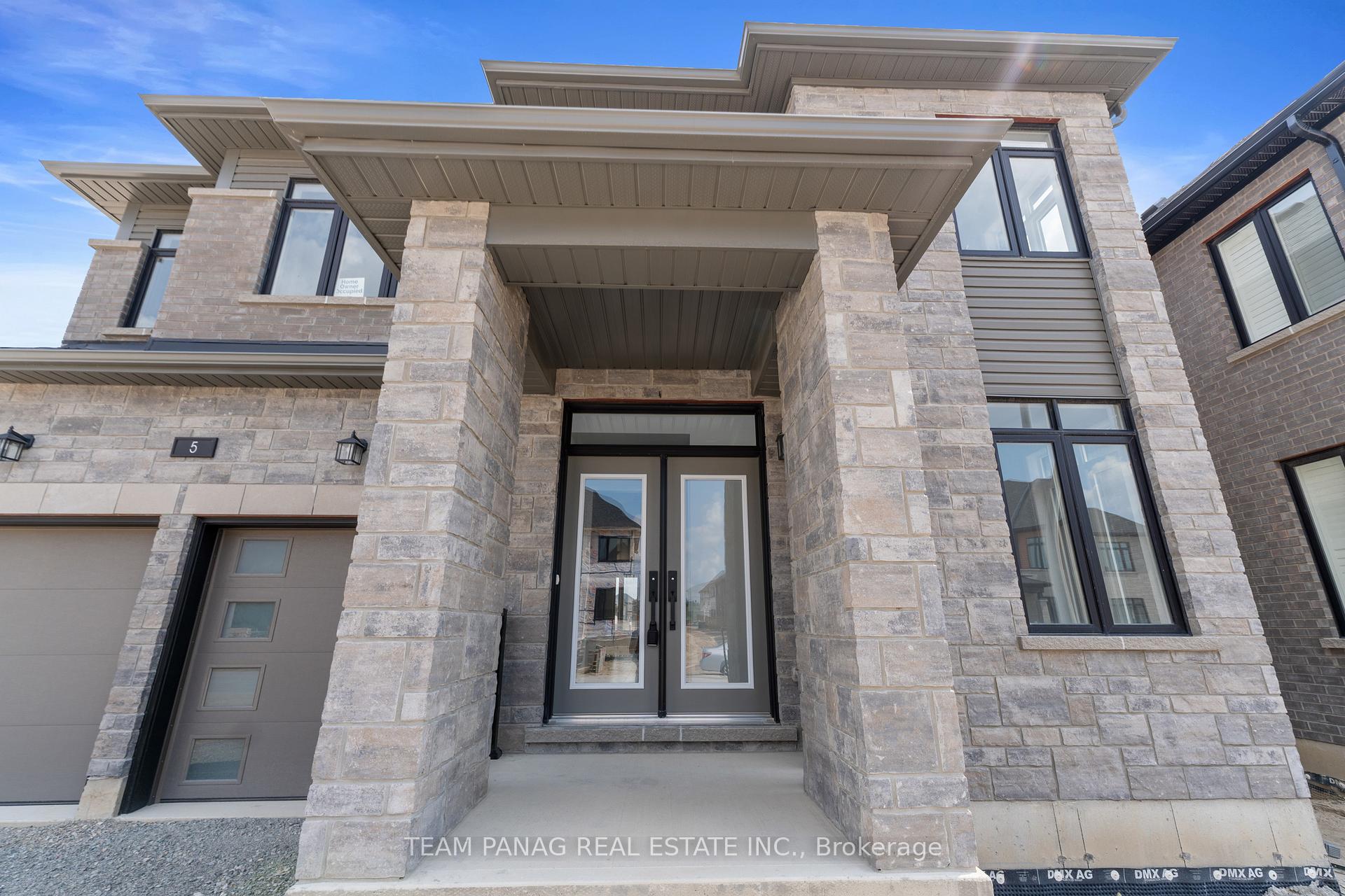 Photo 3 of 5 Winery Way, Barrie, Rural Barrie Southeast — HOMEH