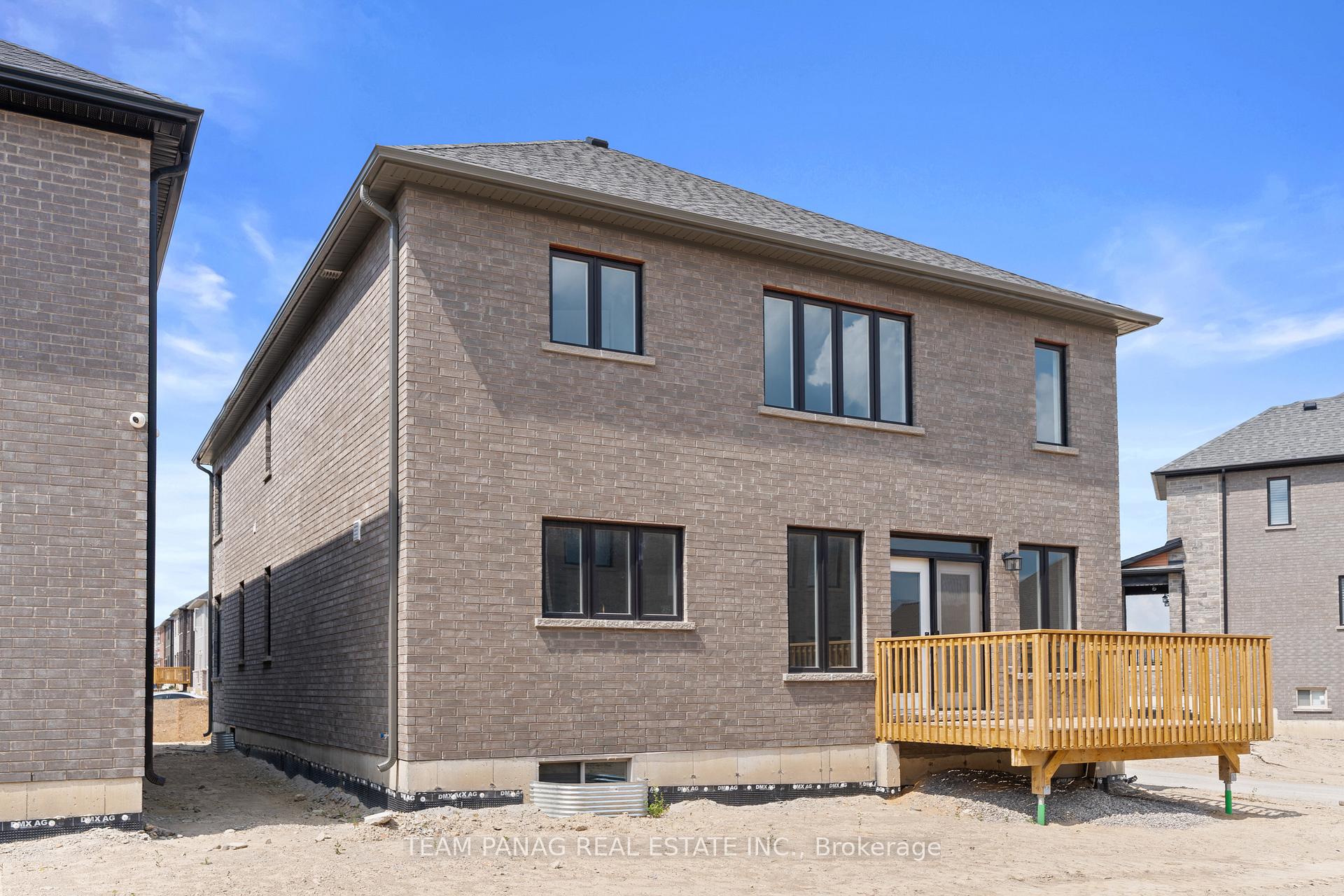 Photo 45 of 5 Winery Way, Barrie, Rural Barrie Southeast — HOMEH