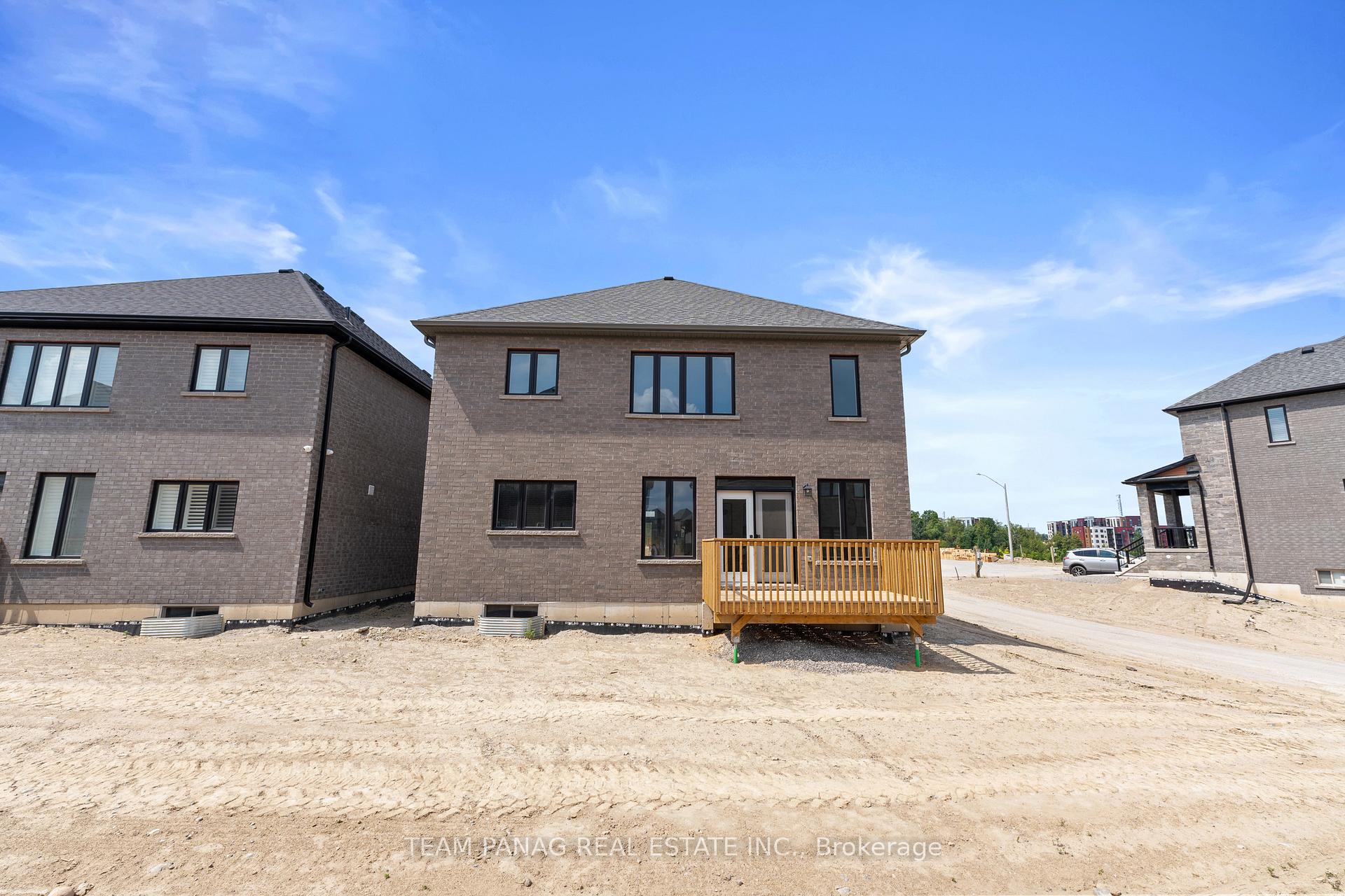 Photo 46 of 5 Winery Way, Barrie, Rural Barrie Southeast — HOMEH