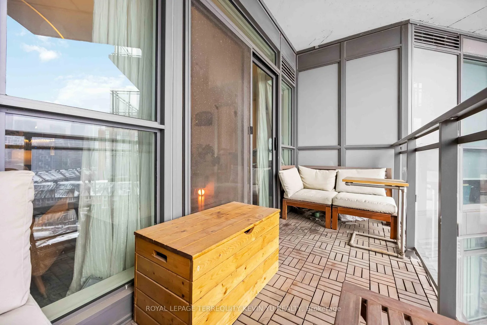 Photo 18 of Unit 620, 775 King Street W, Toronto, Niagara — HOMEH