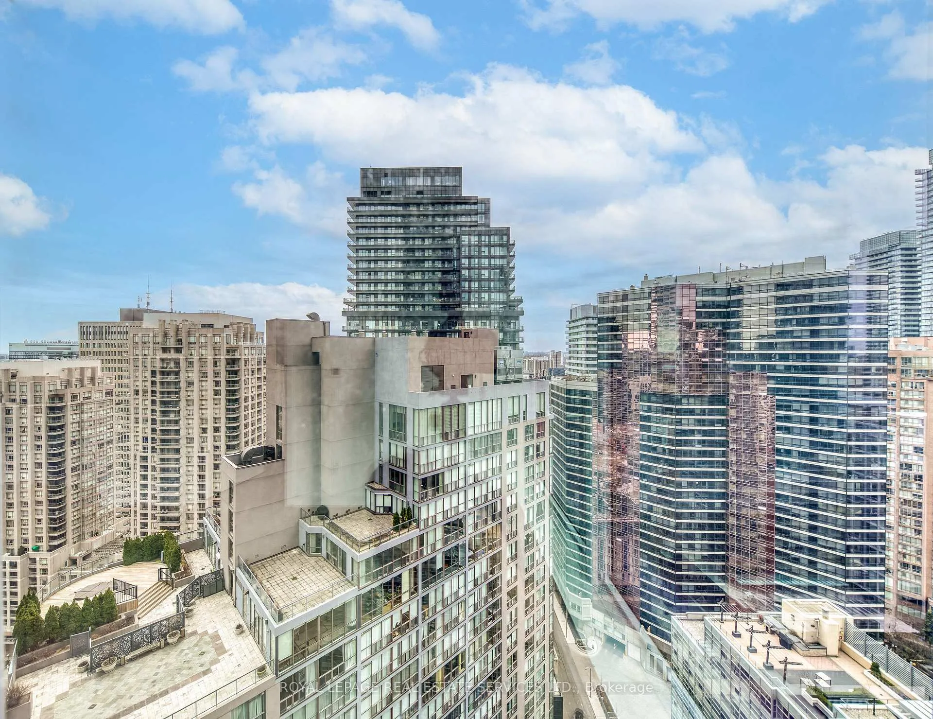 Photo 21 of Unit 3203, 8 Wellesley Street W, Toronto, Bay Street Corridor — HOMEH