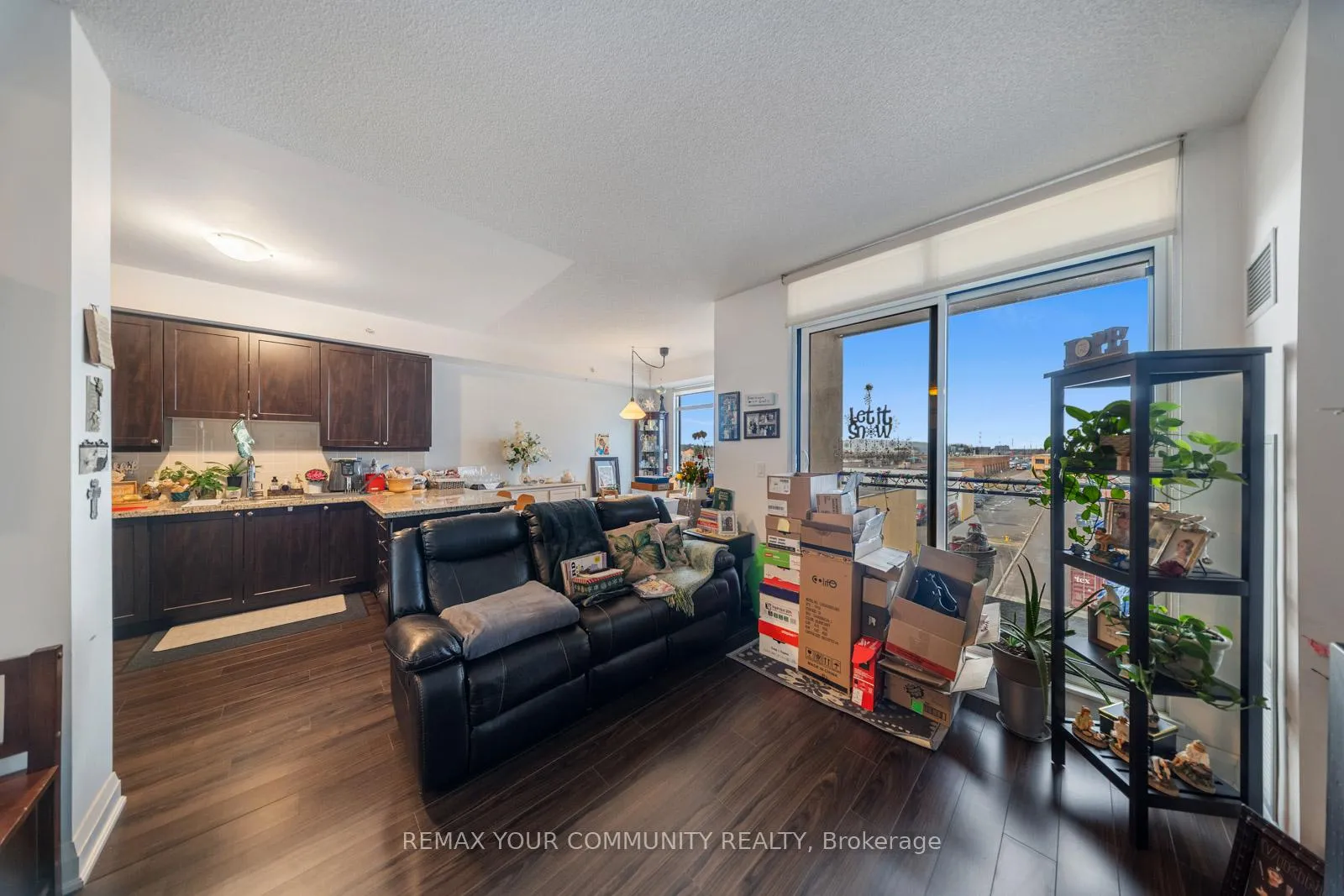Photo 11 of Unit 315, 24 Woodstream Boulevard, Vaughan, Vaughan Grove — HOMEH