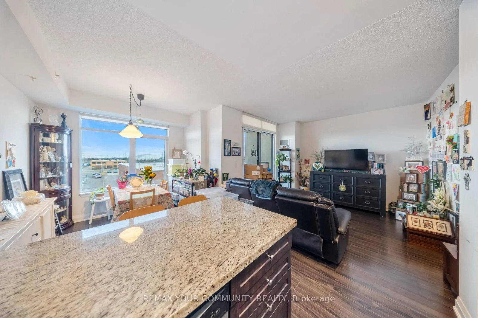 Photo 15 of Unit 315, 24 Woodstream Boulevard, Vaughan, Vaughan Grove — HOMEH