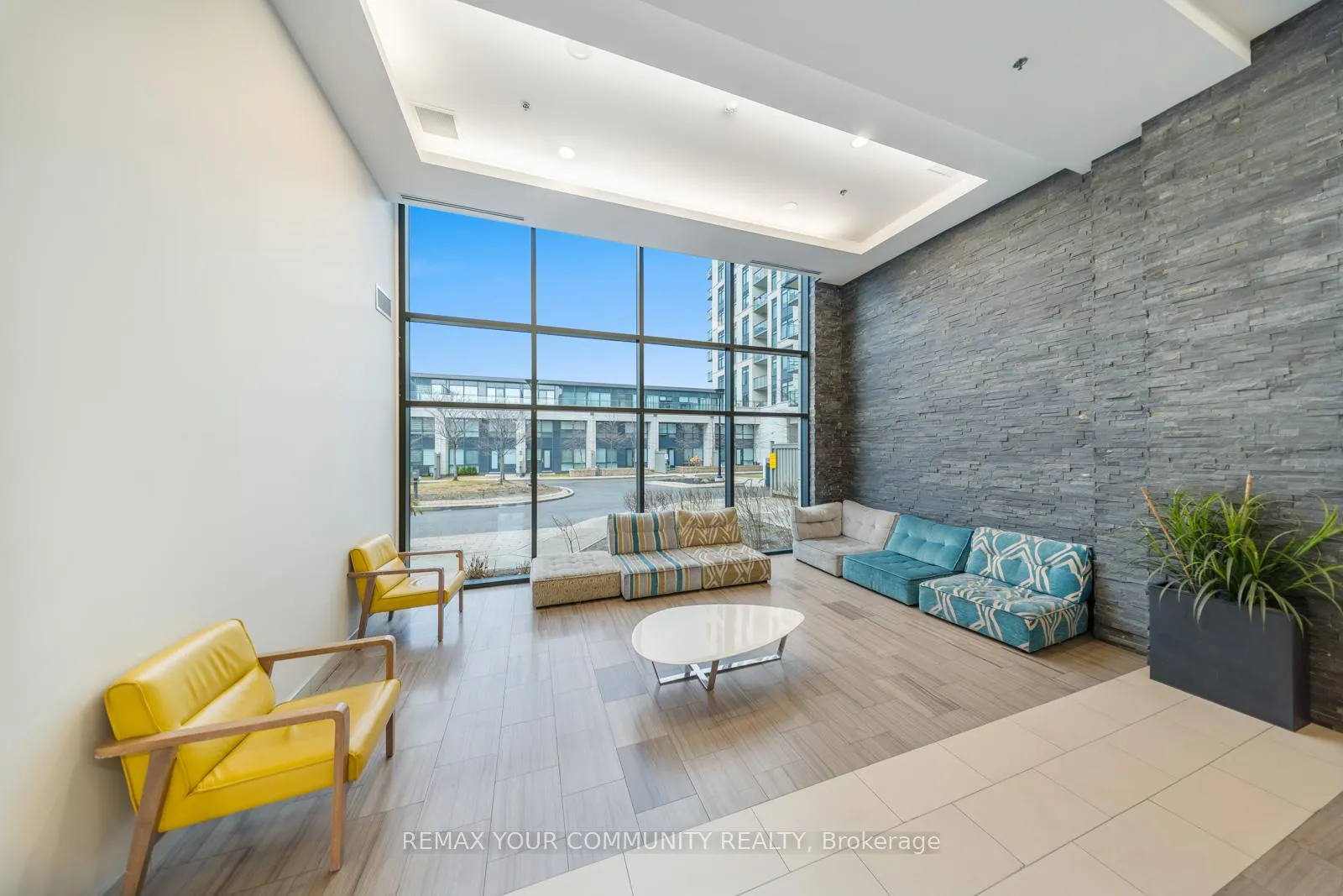 Photo 65 of Unit 315, 24 Woodstream Boulevard, Vaughan, Vaughan Grove — HOMEH