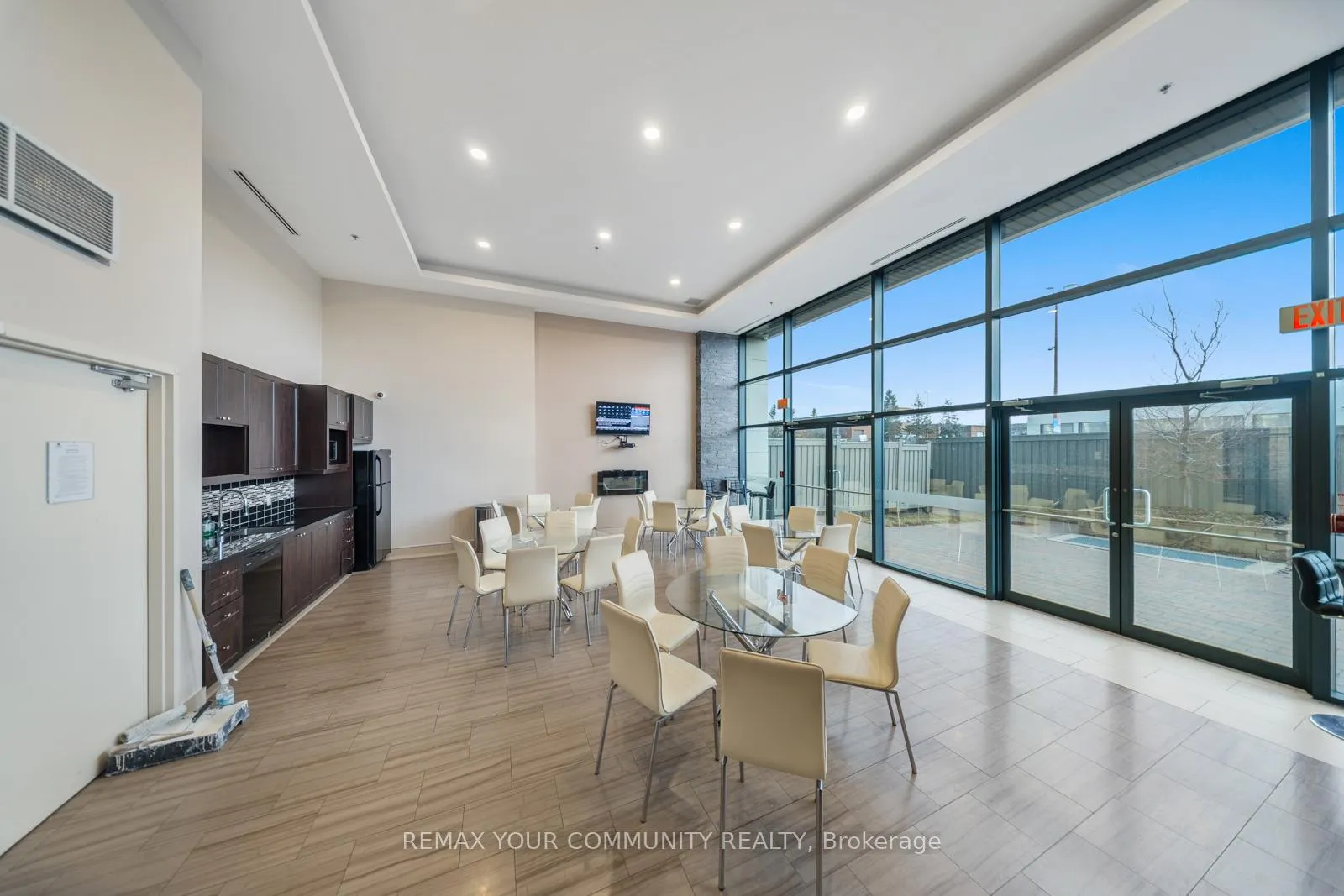 Photo 69 of Unit 315, 24 Woodstream Boulevard, Vaughan, Vaughan Grove — HOMEH