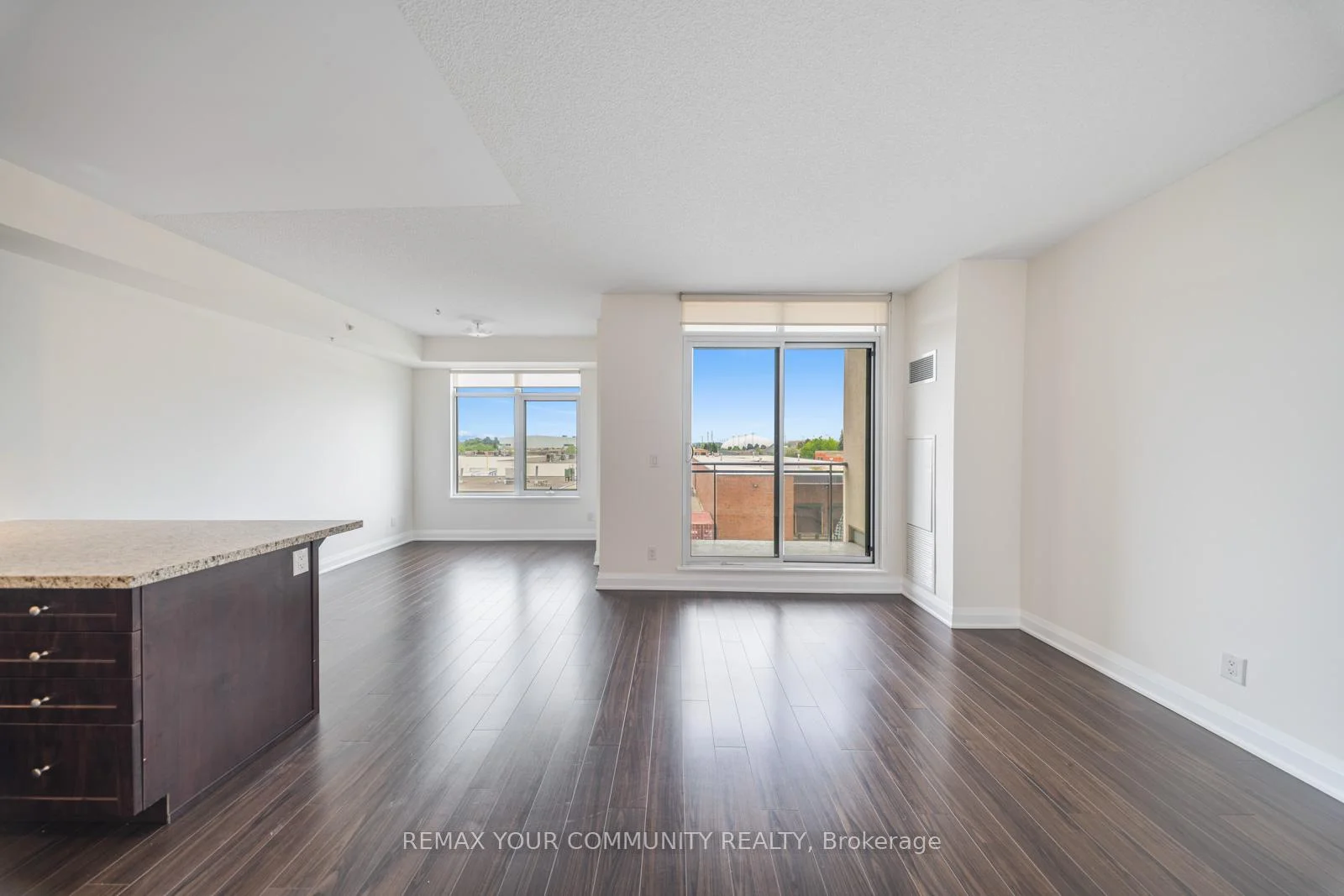 Photo 44 of Unit 315, 24 Woodstream Boulevard, Vaughan, Vaughan Grove — HOMEH