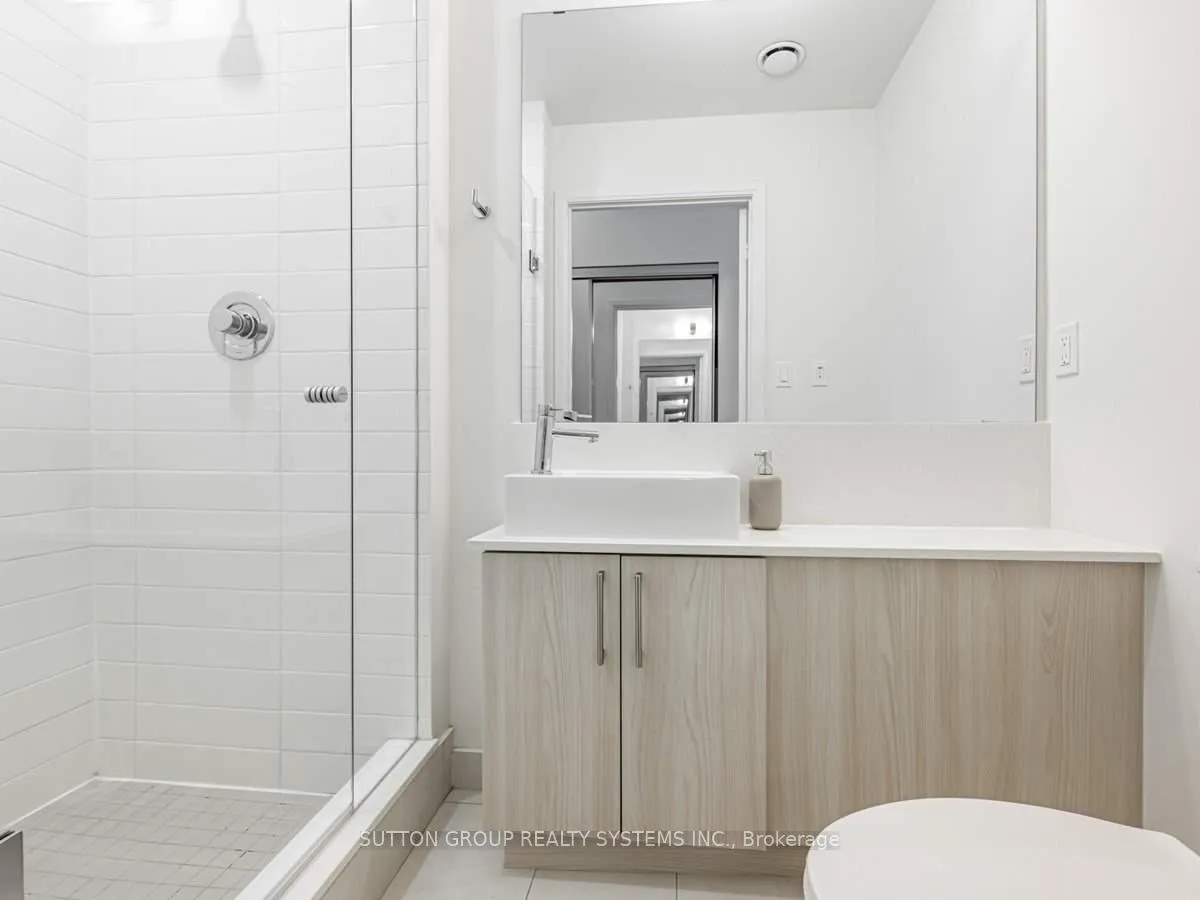 Photo 9 of Unit 817, 576 Front Street, Toronto, Waterfront Communities — HOMEH