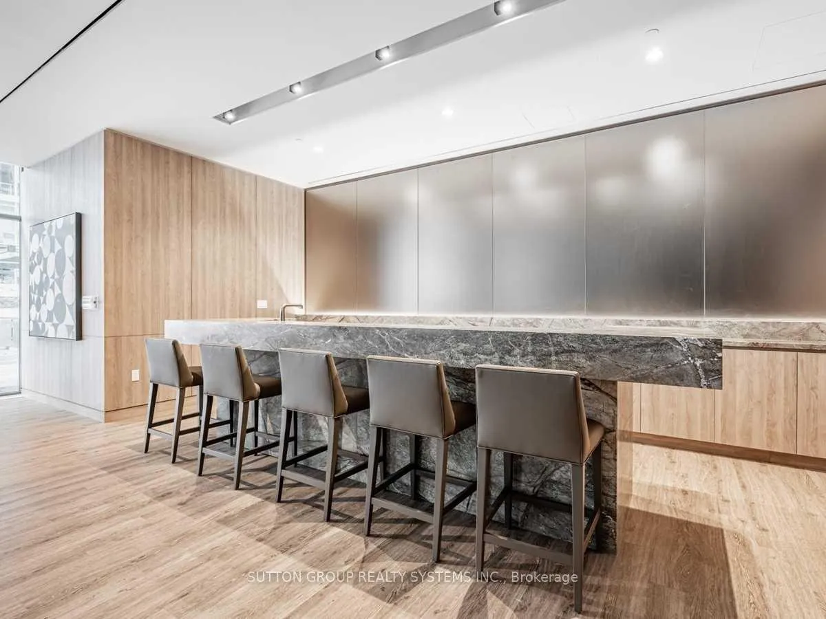Photo 13 of Unit 817, 576 Front Street, Toronto, Waterfront Communities — HOMEH