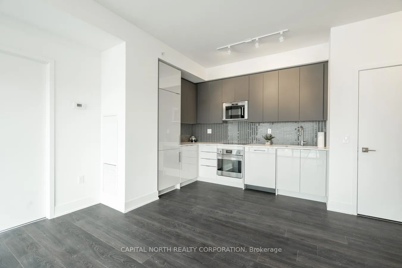 Photo 12 of Unit 1608, 2908 Highway 7, Vaughan, Concord — HOMEH