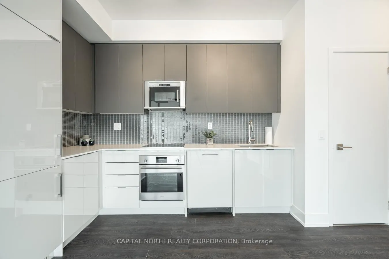 Photo 13 of Unit 1608, 2908 Highway 7, Vaughan, Concord — HOMEH