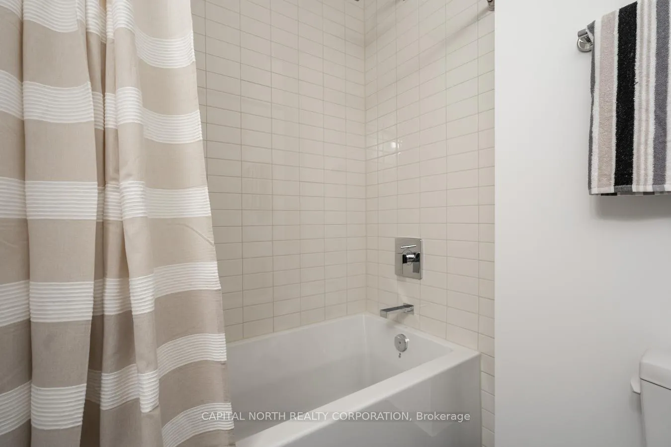 Photo 27 of Unit 1608, 2908 Highway 7, Vaughan, Concord — HOMEH