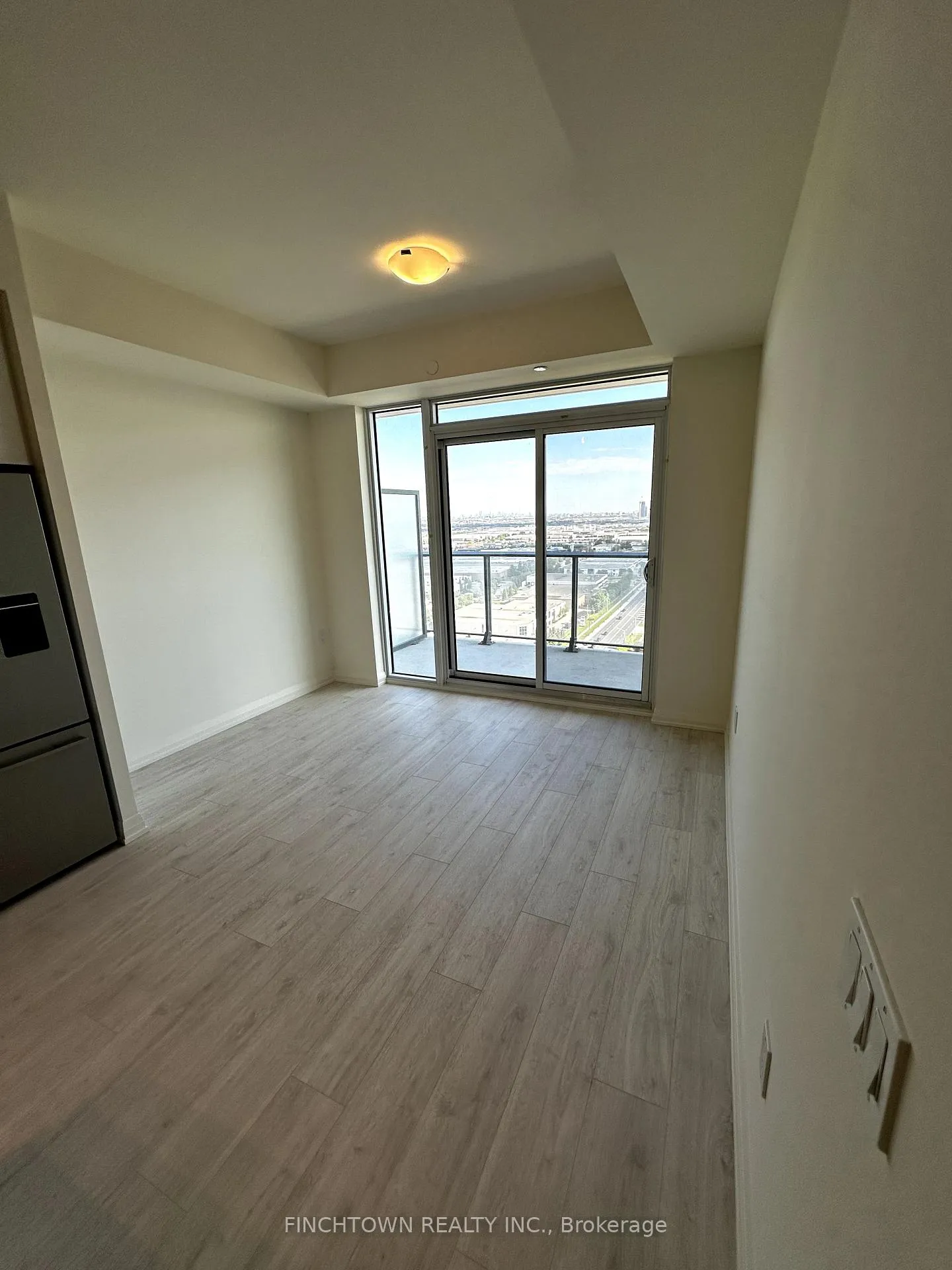 Photo 12 of Unit 2323, 8960 Jane Street, Vaughan, Vellore Village — HOMEH