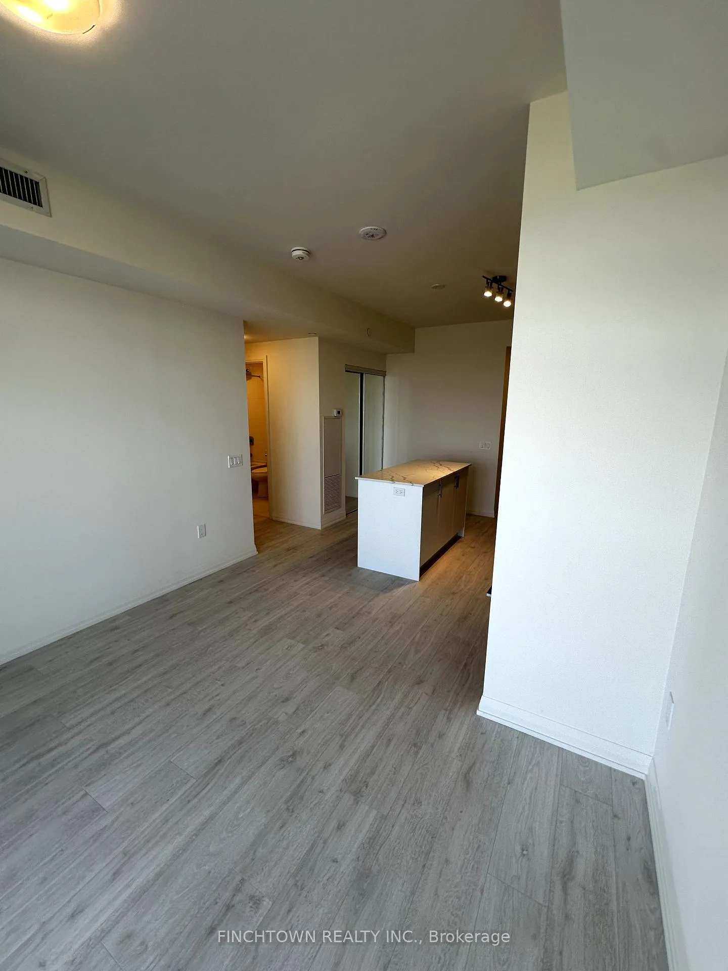 Photo 13 of Unit 2323, 8960 Jane Street, Vaughan, Vellore Village — HOMEH