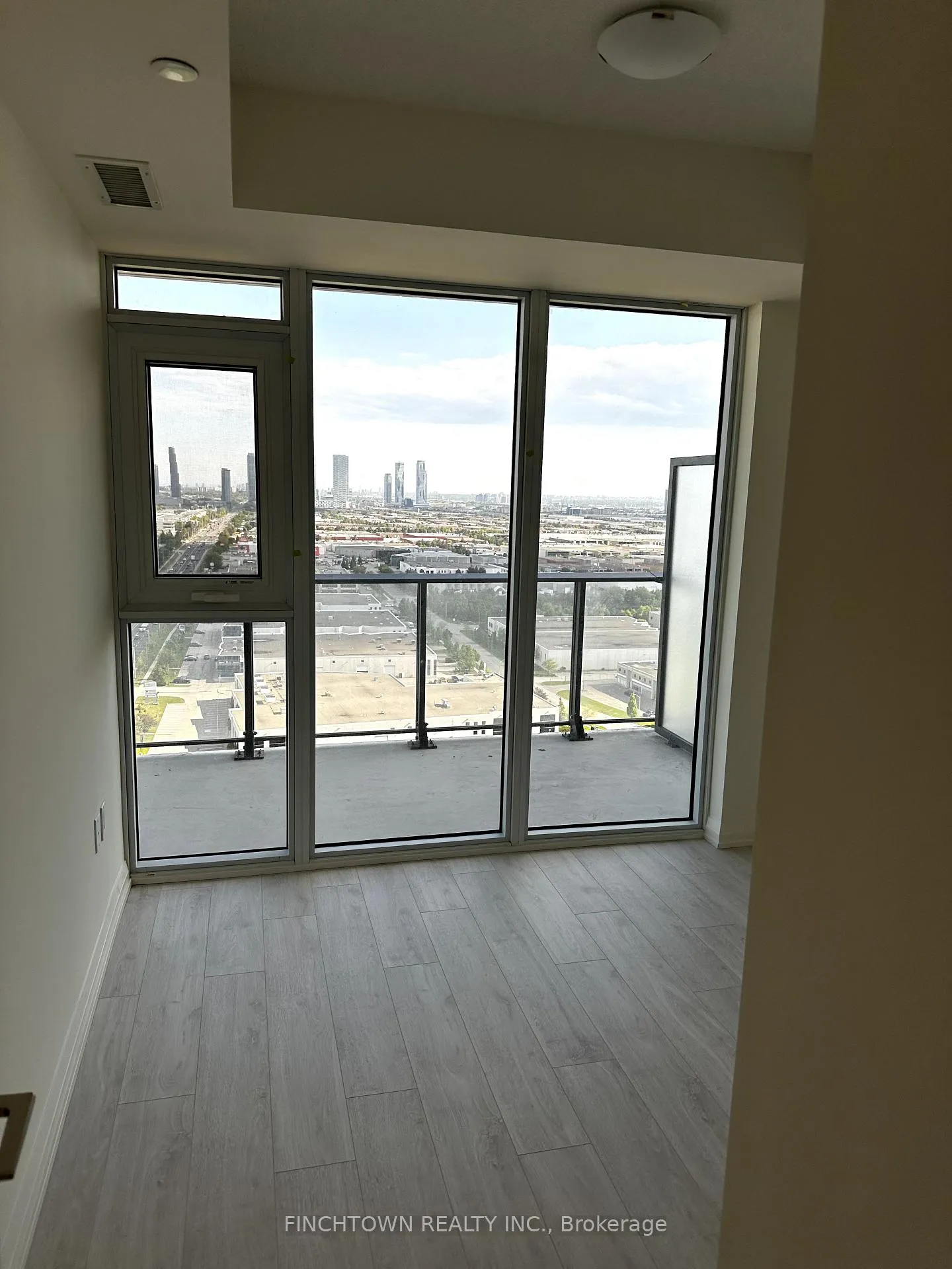 Photo 14 of Unit 2323, 8960 Jane Street, Vaughan, Vellore Village — HOMEH
