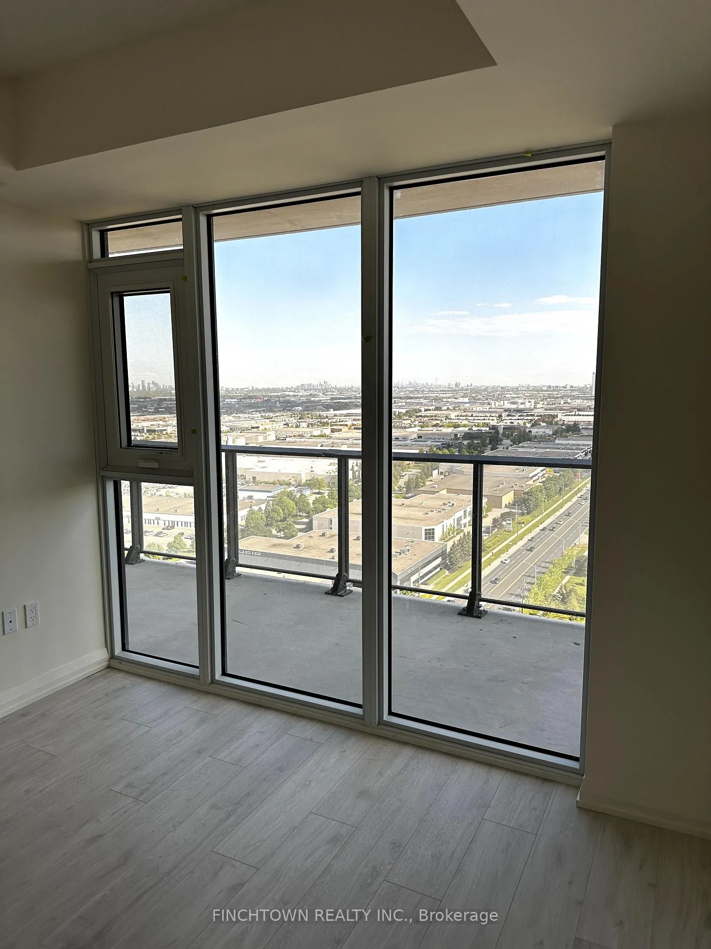 Photo 15 of Unit 2323, 8960 Jane Street, Vaughan, Vellore Village — HOMEH