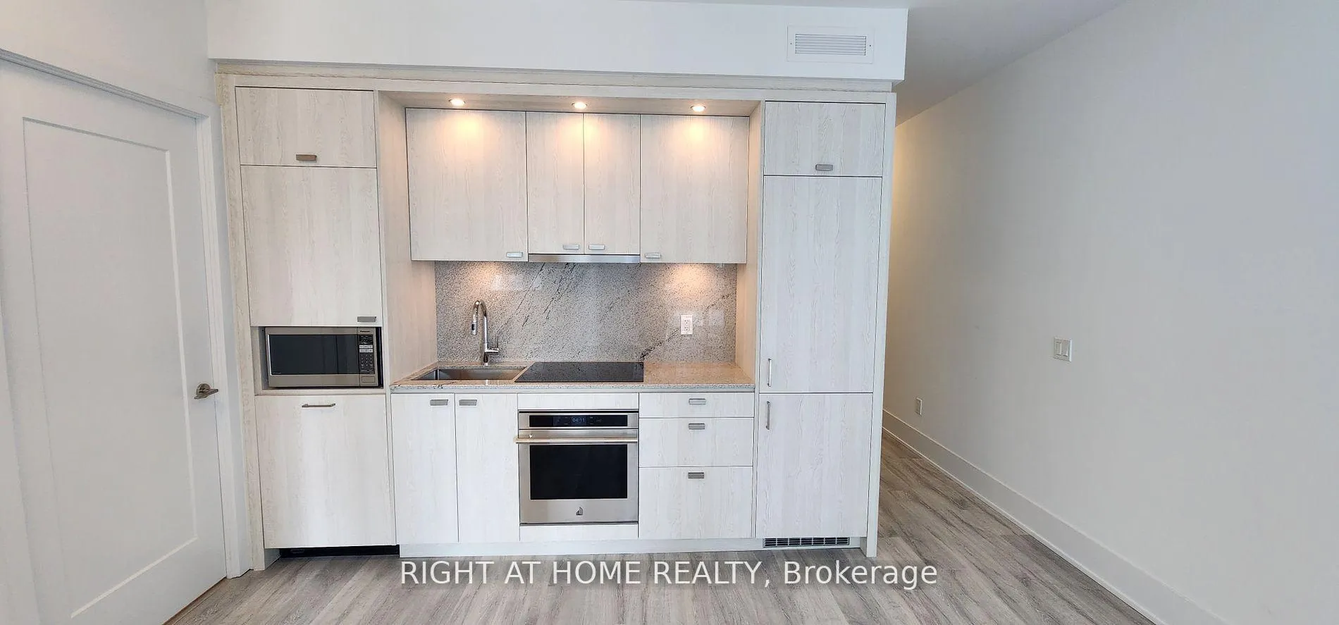 Photo 30 of Unit 1015, 470 Front Street, Toronto, Waterfront Communities — HOMEH