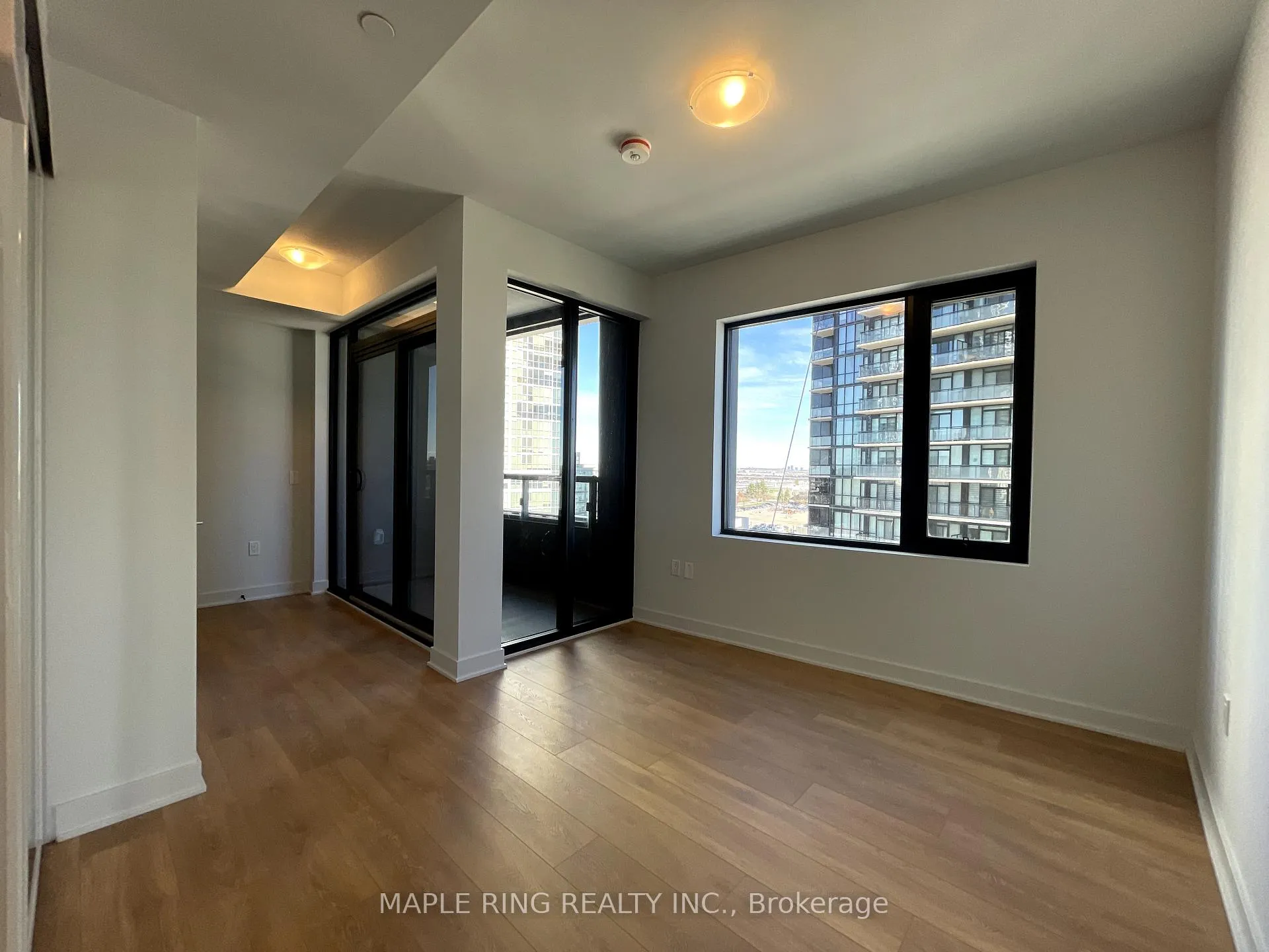 Photo 9 of Unit 707, 2920 Highway 7 Road, Vaughan, Concord — HOMEH