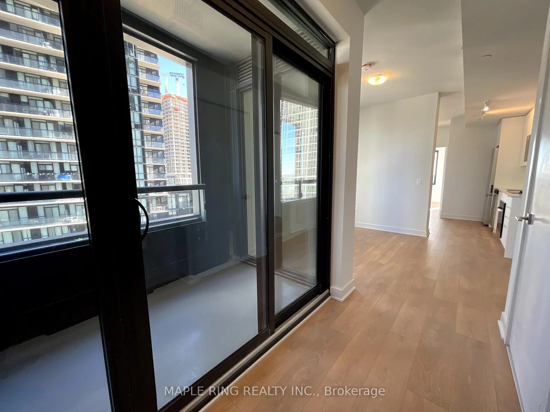 Photo 10 of Unit 707, 2920 Highway 7 Road, Vaughan, Concord — HOMEH
