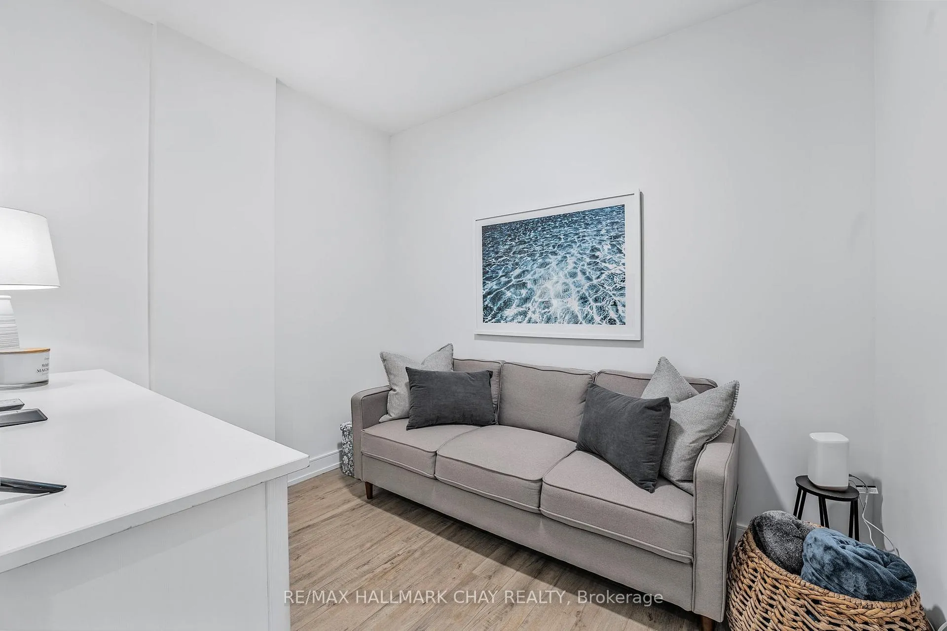 Photo 4 of Unit 410, 185 Dunlop Street E, Barrie, Lakeshore — HOMEH