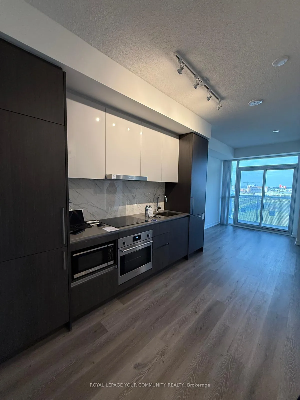 Photo 7 of Unit 711, 195 Commerce Street, Vaughan, Vaughan Corporate Centre — HOMEH
