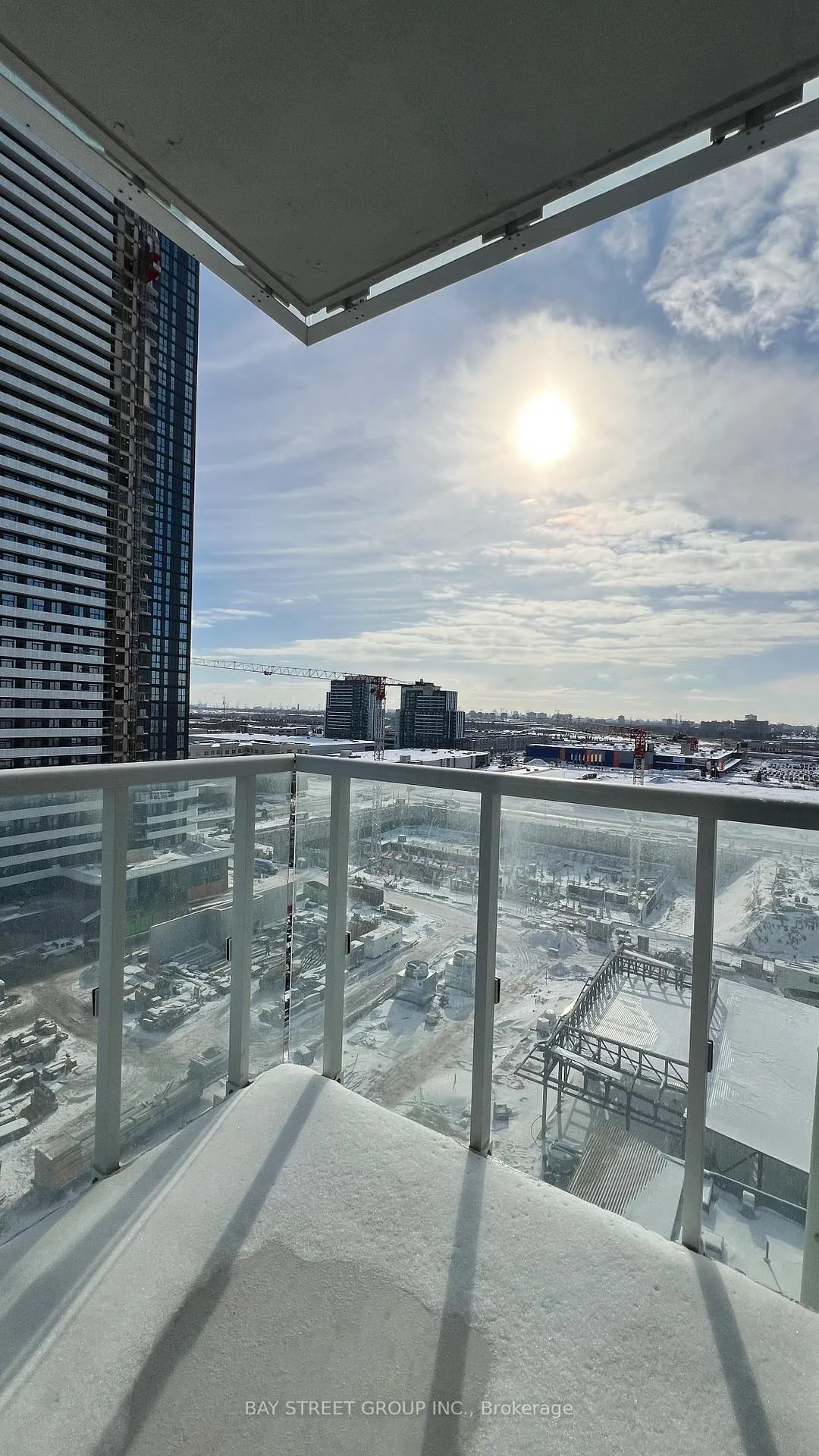Photo 12 of Unit 1102, 225 Commerce Street, Vaughan, Vaughan Corporate Centre — HOMEH