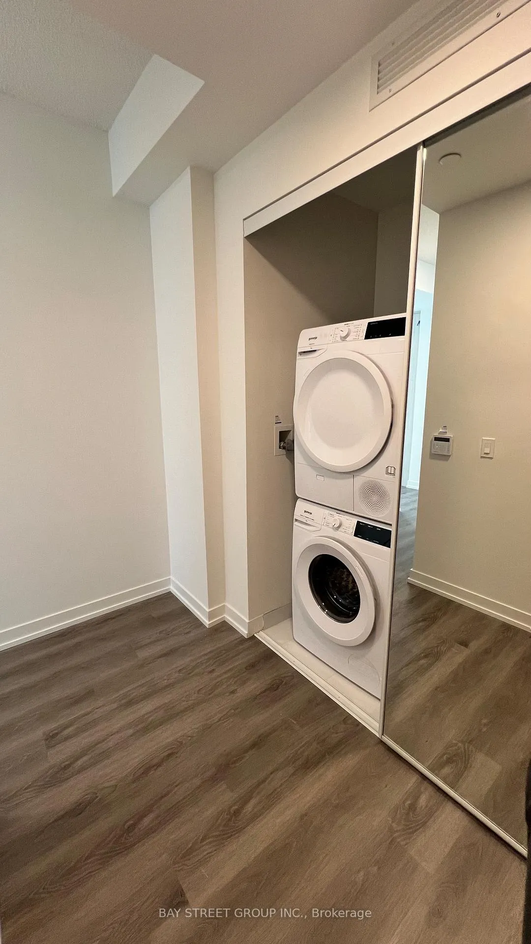 Photo 18 of Unit 1102, 225 Commerce Street, Vaughan, Vaughan Corporate Centre — HOMEH