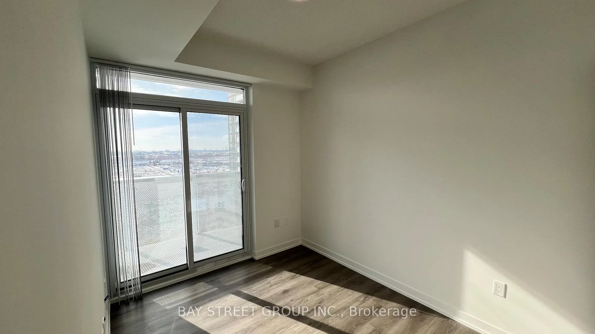 Photo 21 of Unit 1102, 225 Commerce Street, Vaughan, Vaughan Corporate Centre — HOMEH