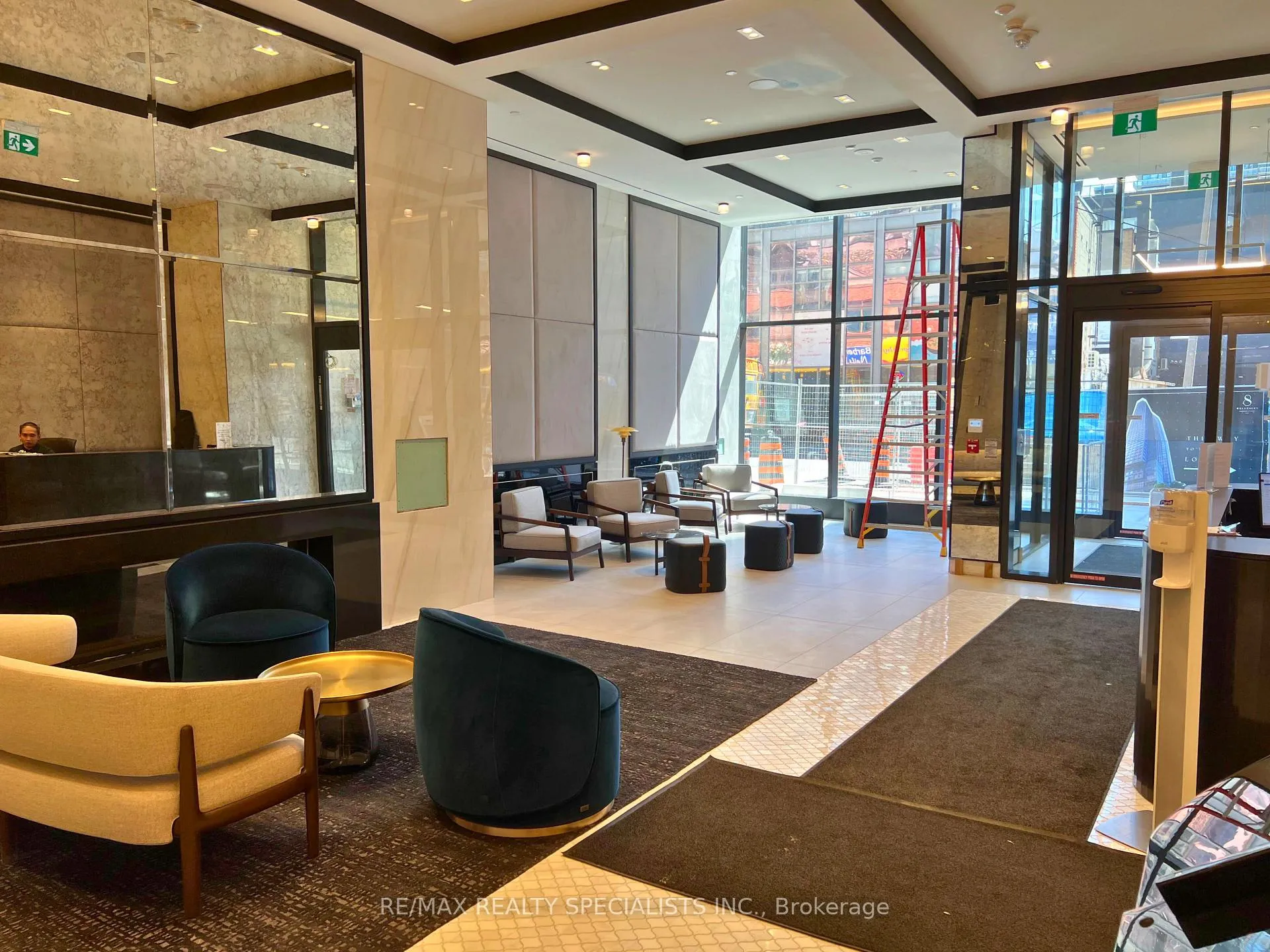 Photo 4 of Unit 2907, 8 wellesley Street W, Toronto, Bay Street Corridor — HOMEH